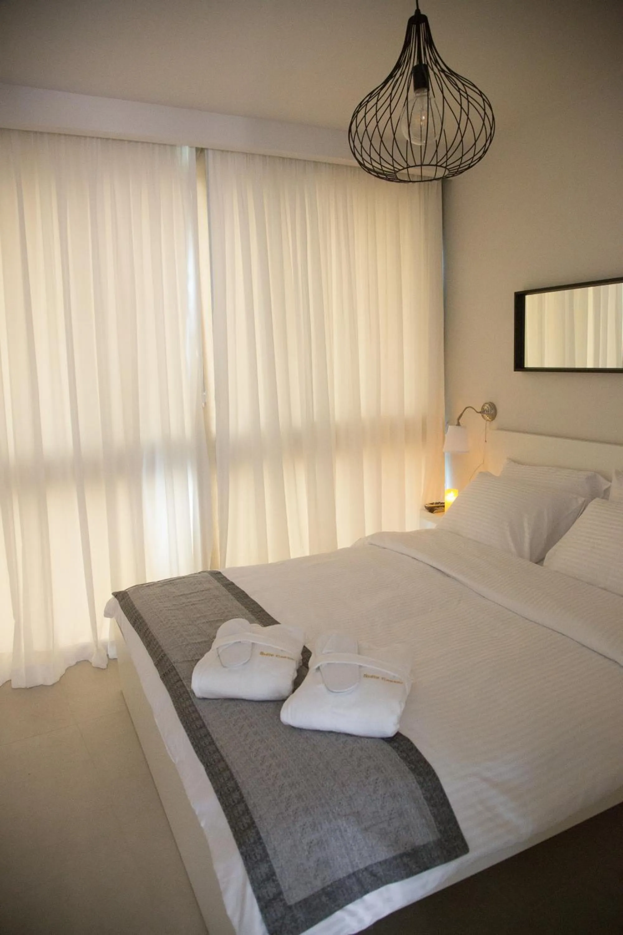 Bedroom, Bed in Suite Caesar - Neot Golf