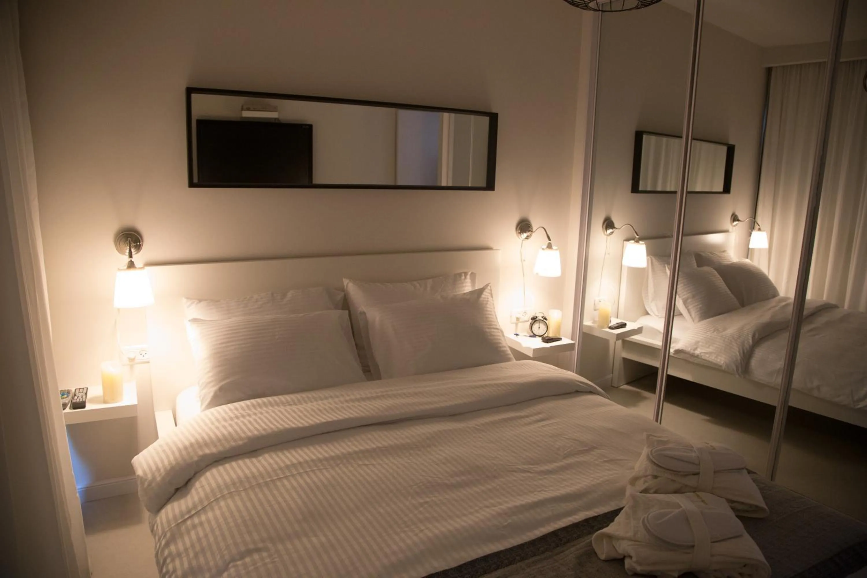 Bedroom, Bed in Suite Caesar - Neot Golf