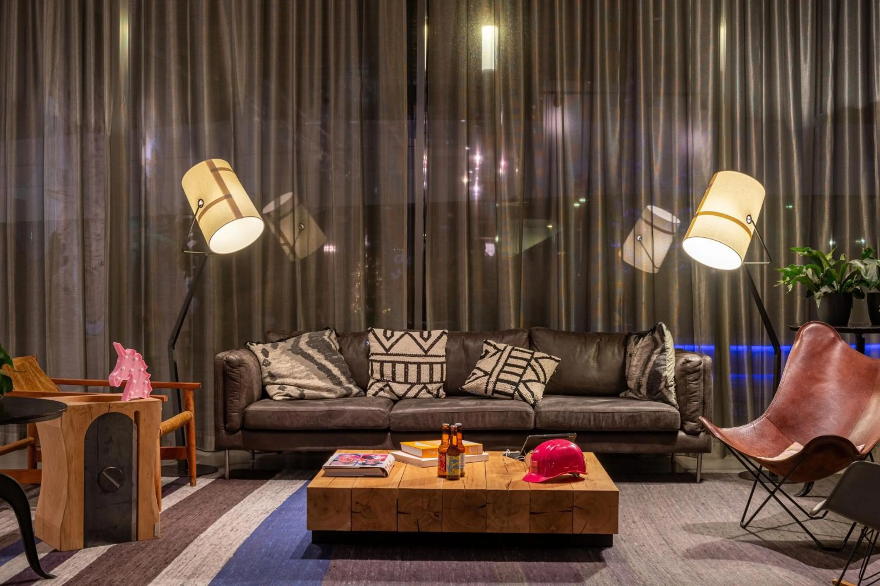 Lobby or reception in Moxy Amsterdam Houthavens