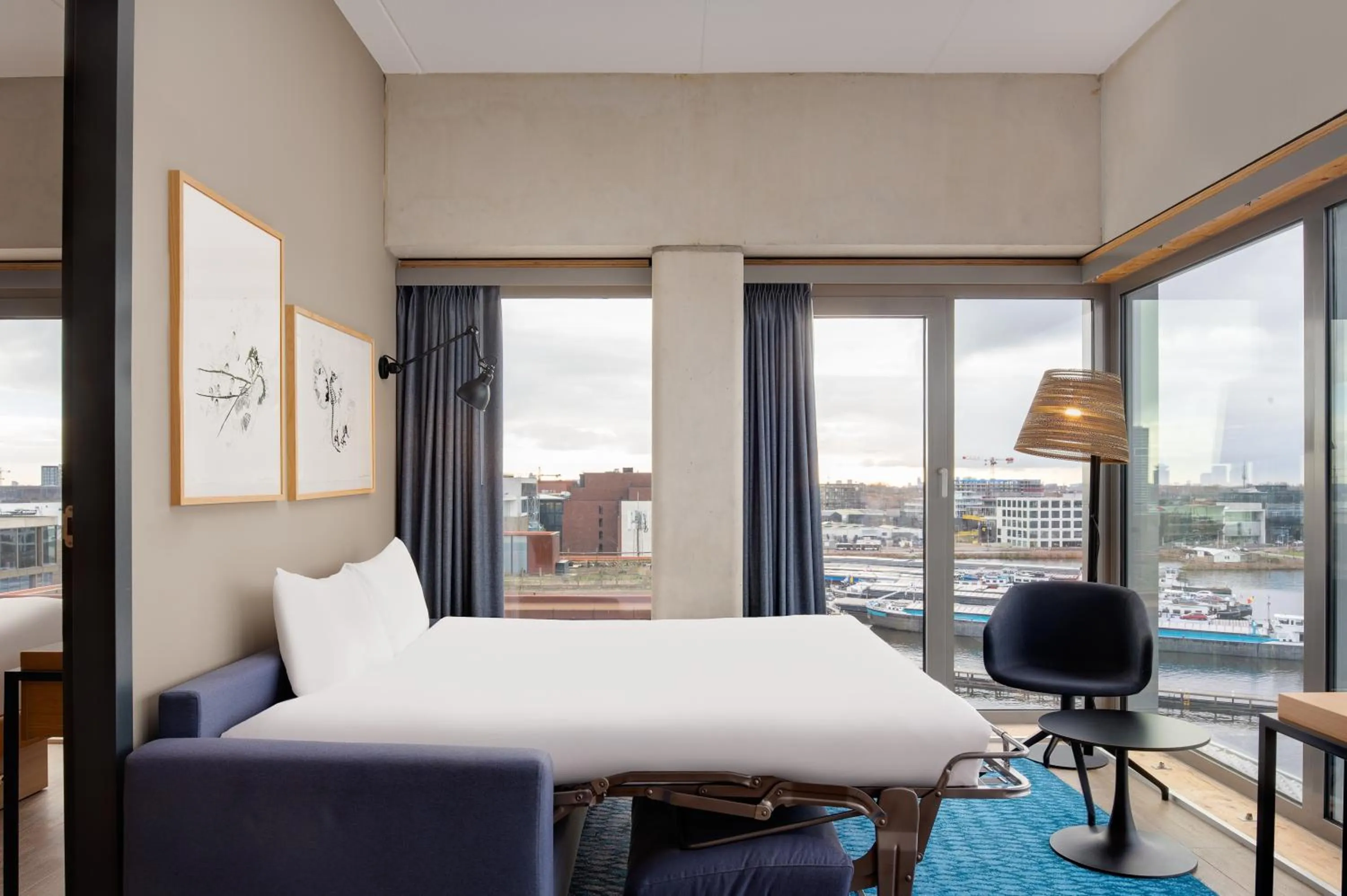 Bed in Residence Inn by Marriott Amsterdam Houthavens