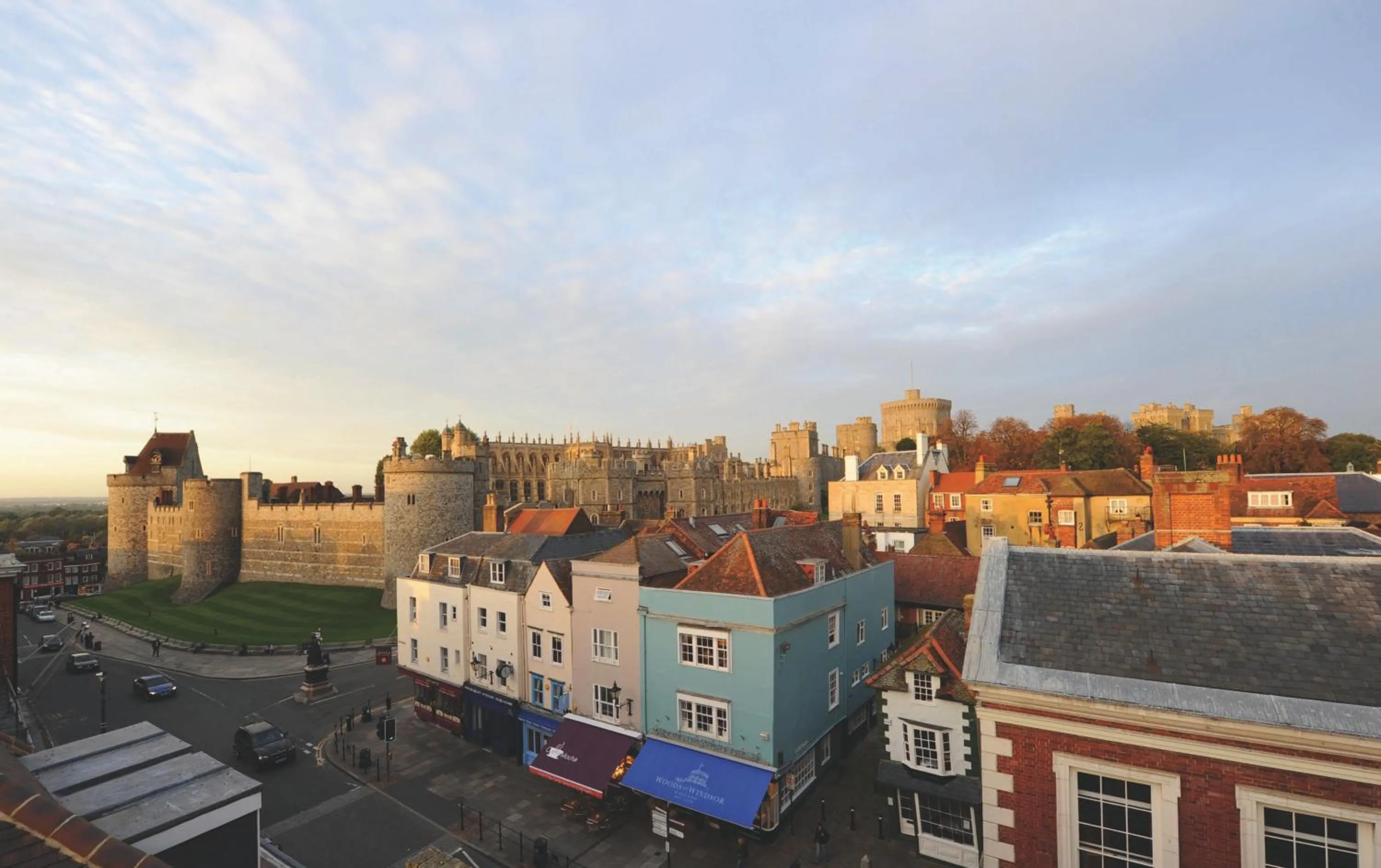 Area and facilities in Macdonald Windsor