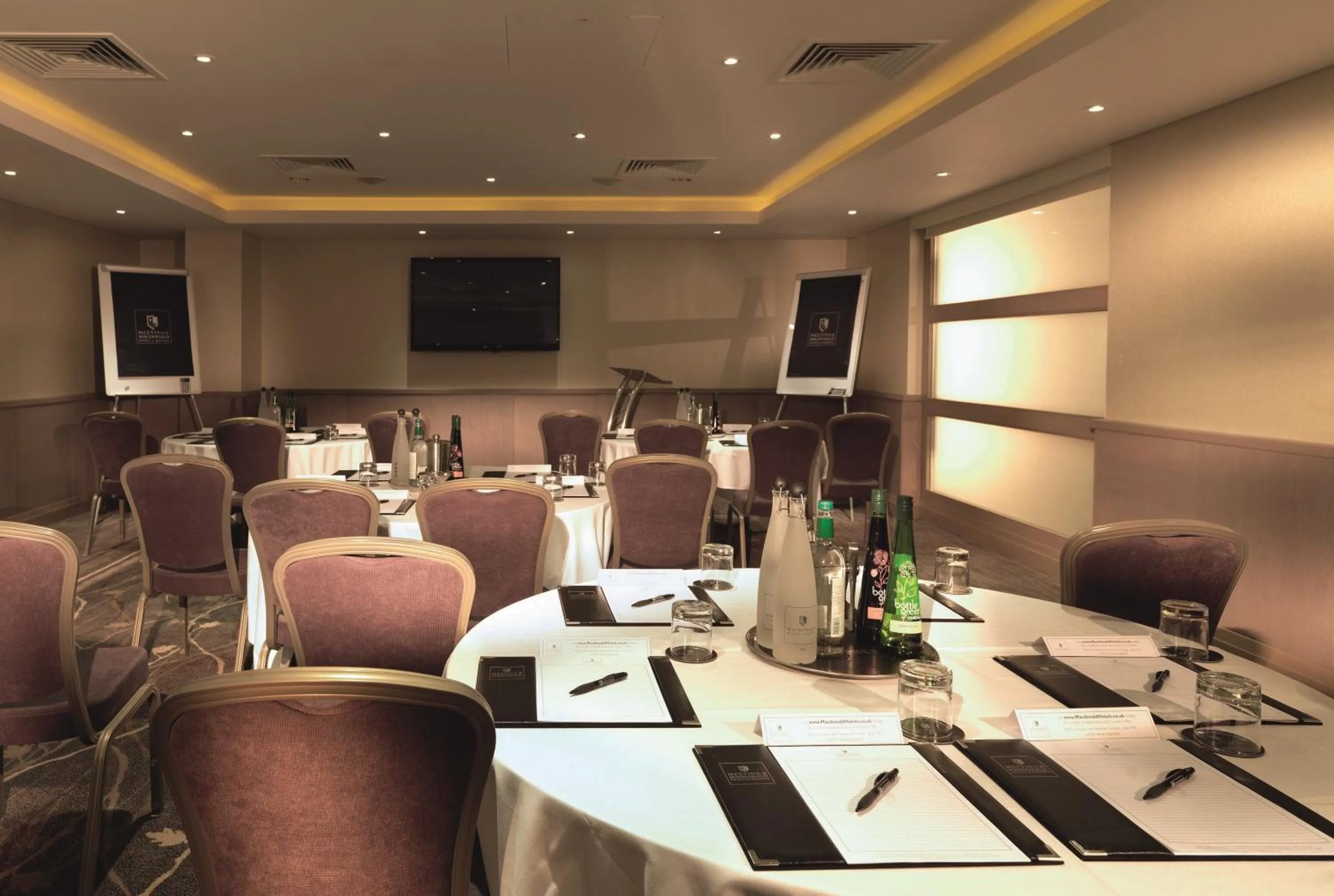 Meeting/conference room in Macdonald Windsor