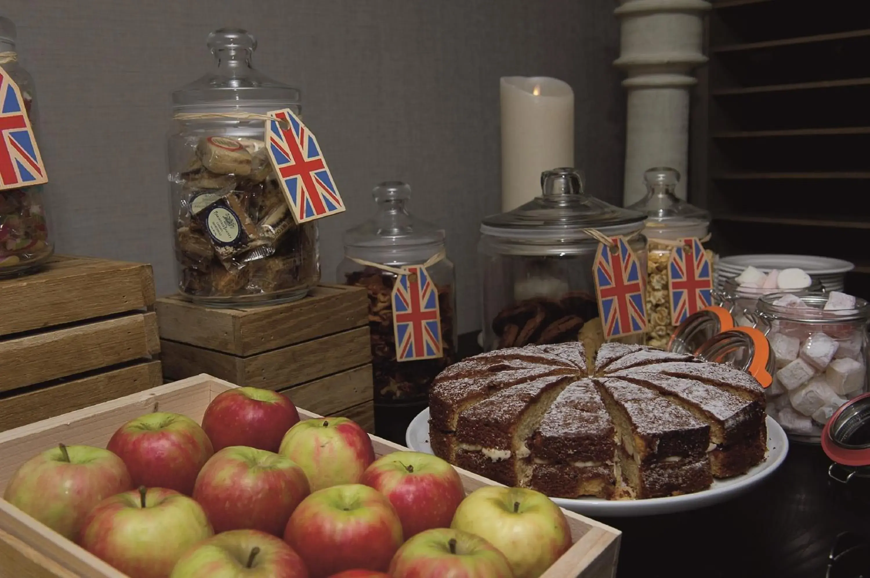 Food and drinks in Macdonald Windsor Food and drinks in Macdonald Windsor