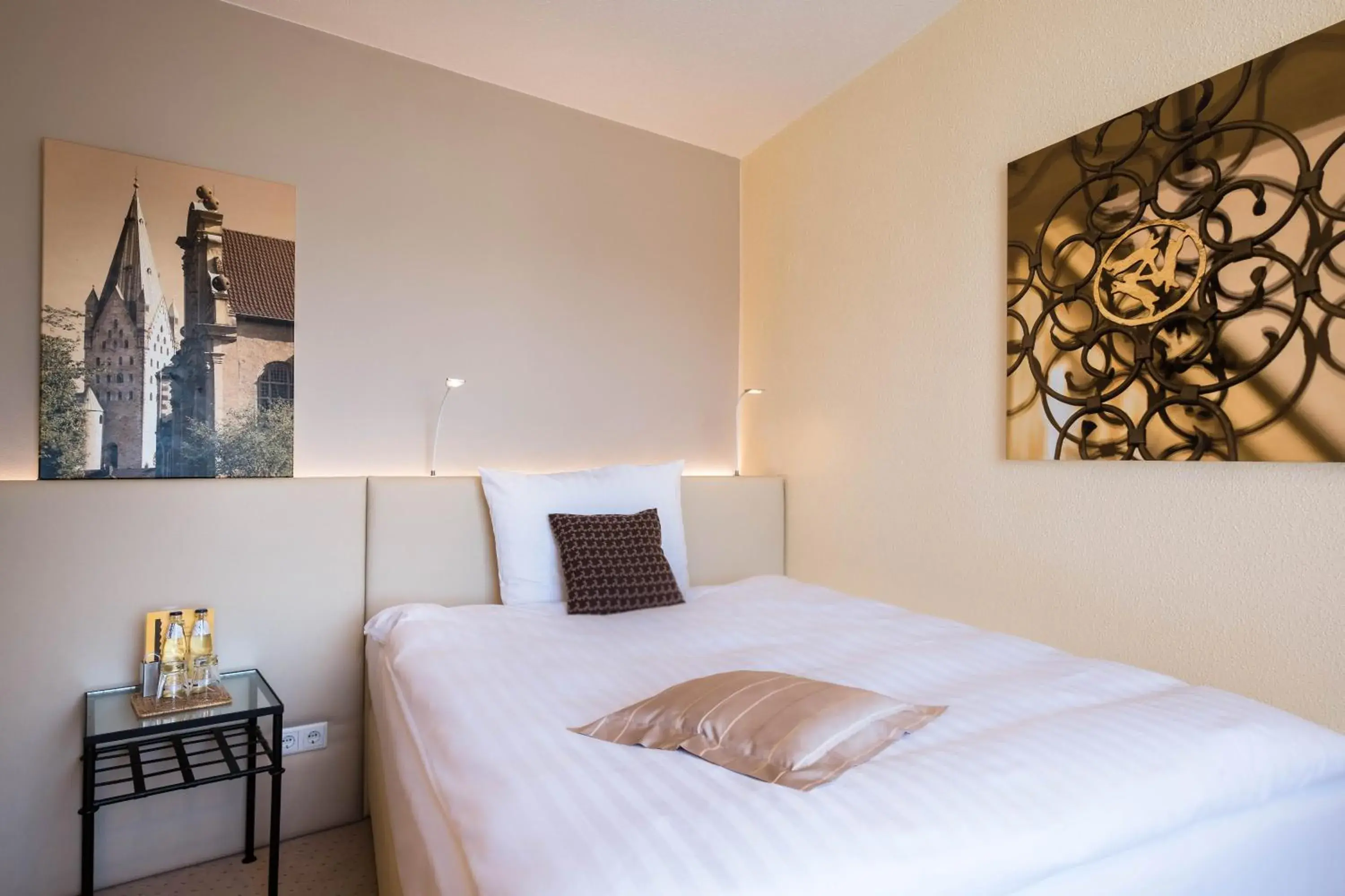 Economy Double Room in Hotel zur Mühle Economy Double Room in Hotel zur Mühle