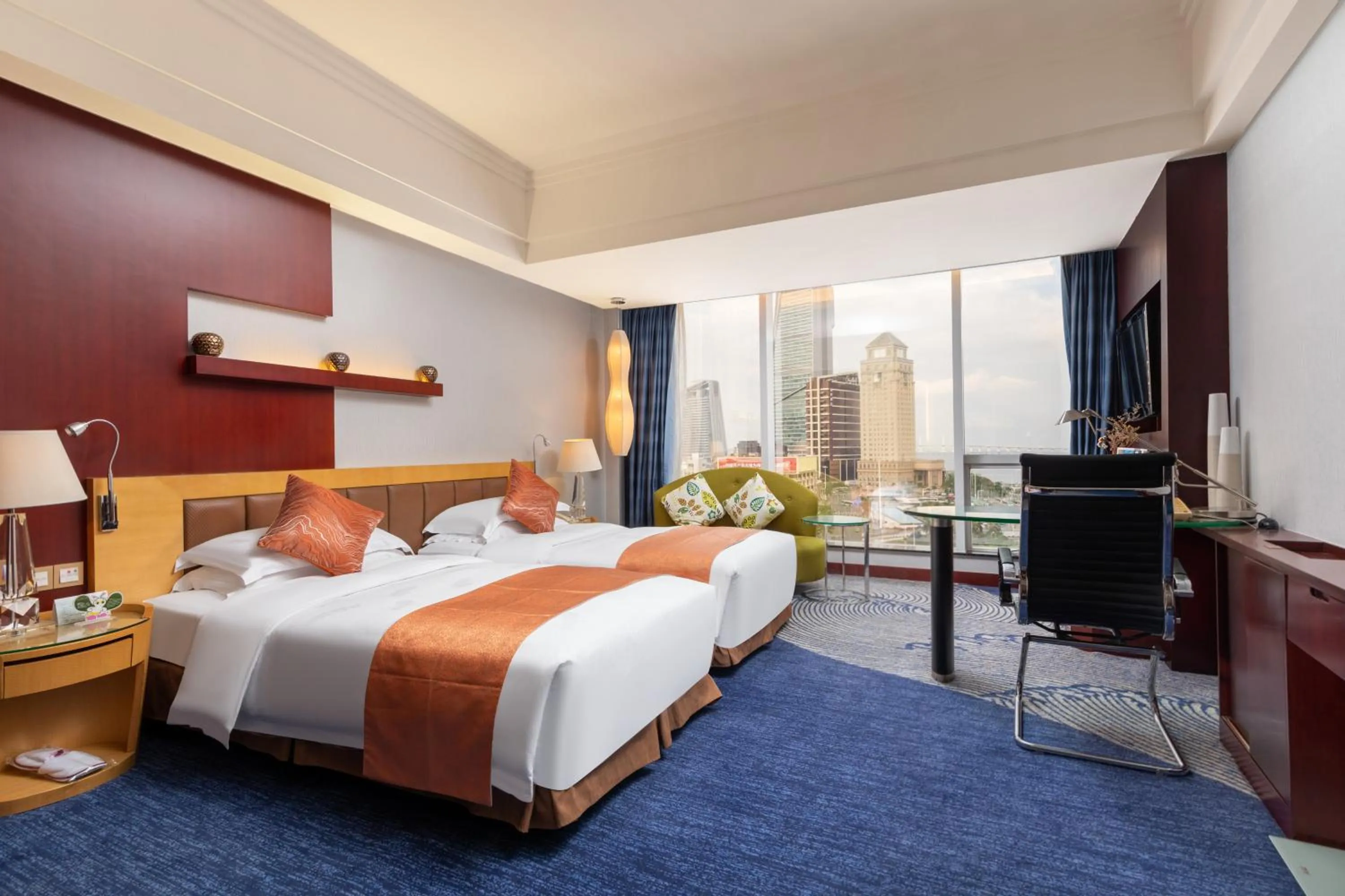 Bed in Zhuhai Charming Holiday Hotel - 24hours stay