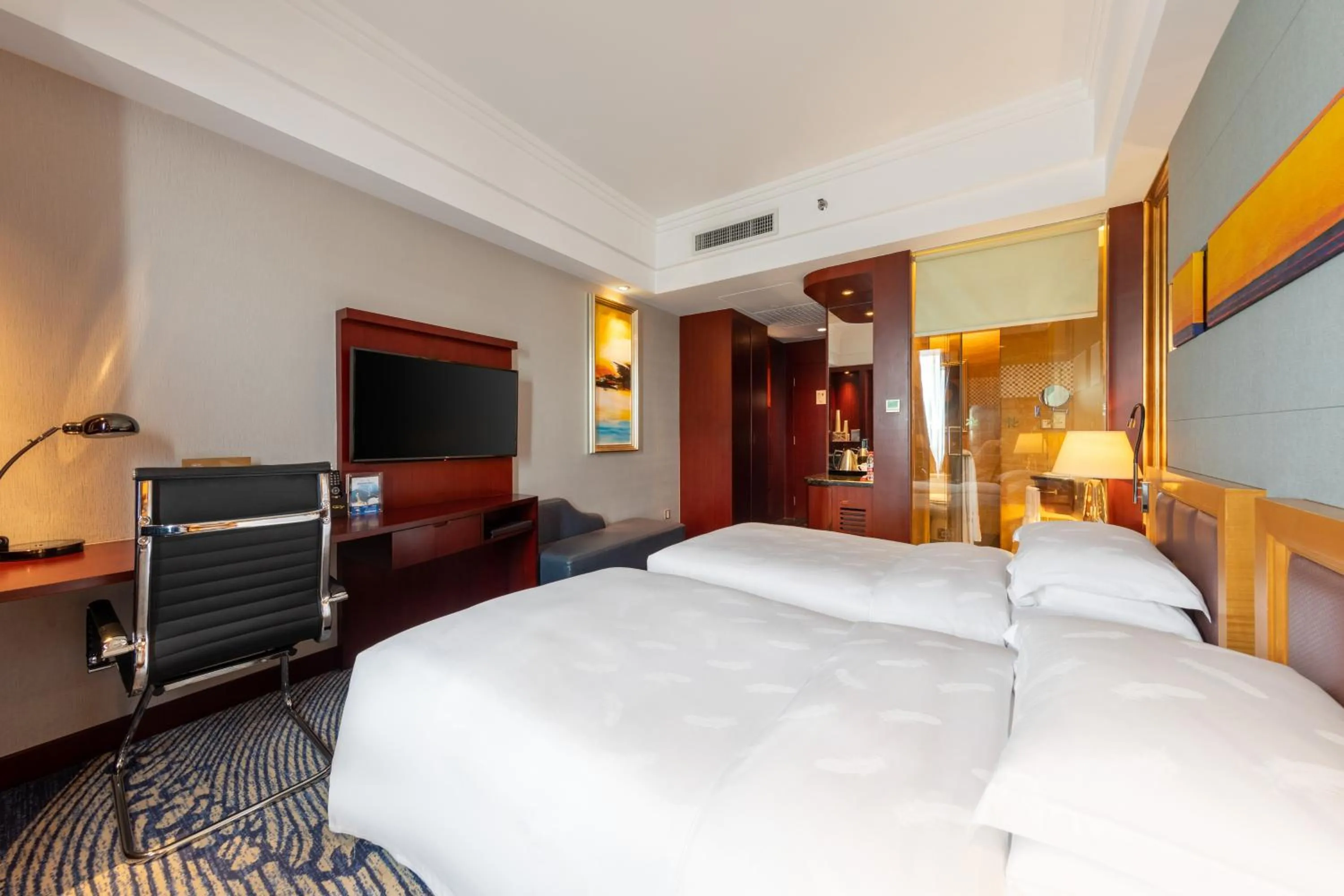 Bed in Zhuhai Charming Holiday Hotel - 24hours stay