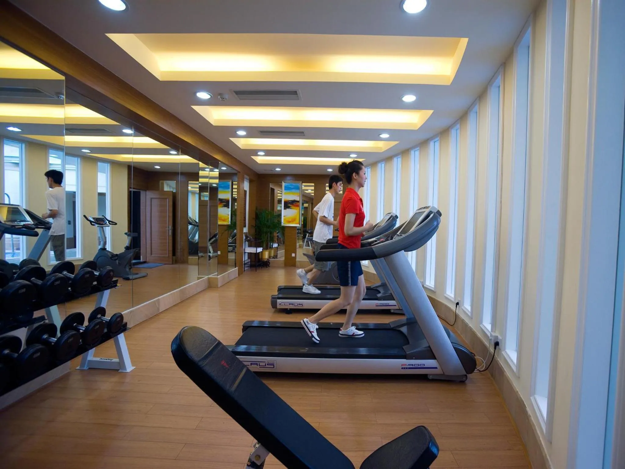 Fitness centre/facilities in Zhuhai Charming Holiday Hotel - 24hours stay
