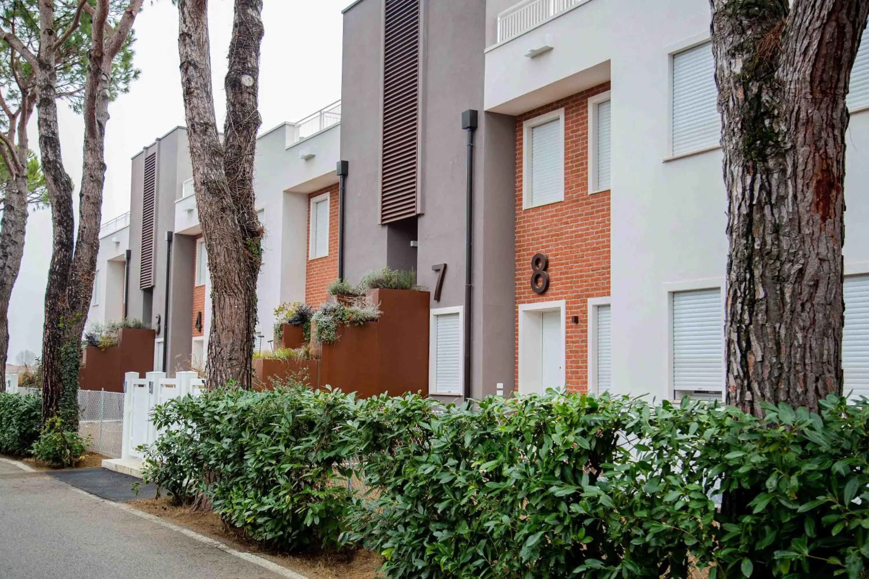 Property building in The Green Park Hotel WellnessSpa & Restaurant Property building in The Green Park Hotel WellnessSpa & Restaurant