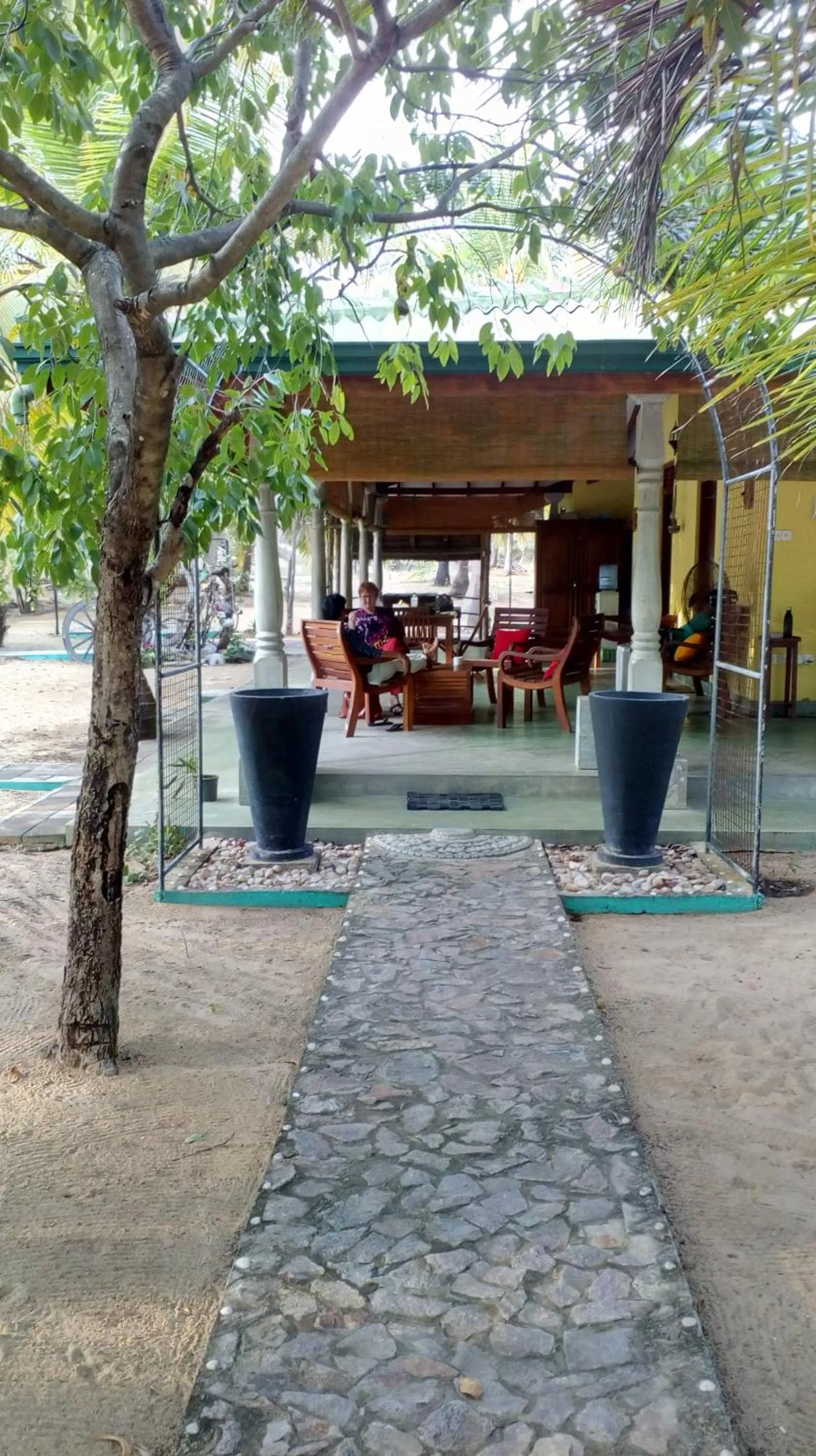 Facade/entrance in Majestic Beach Retreat