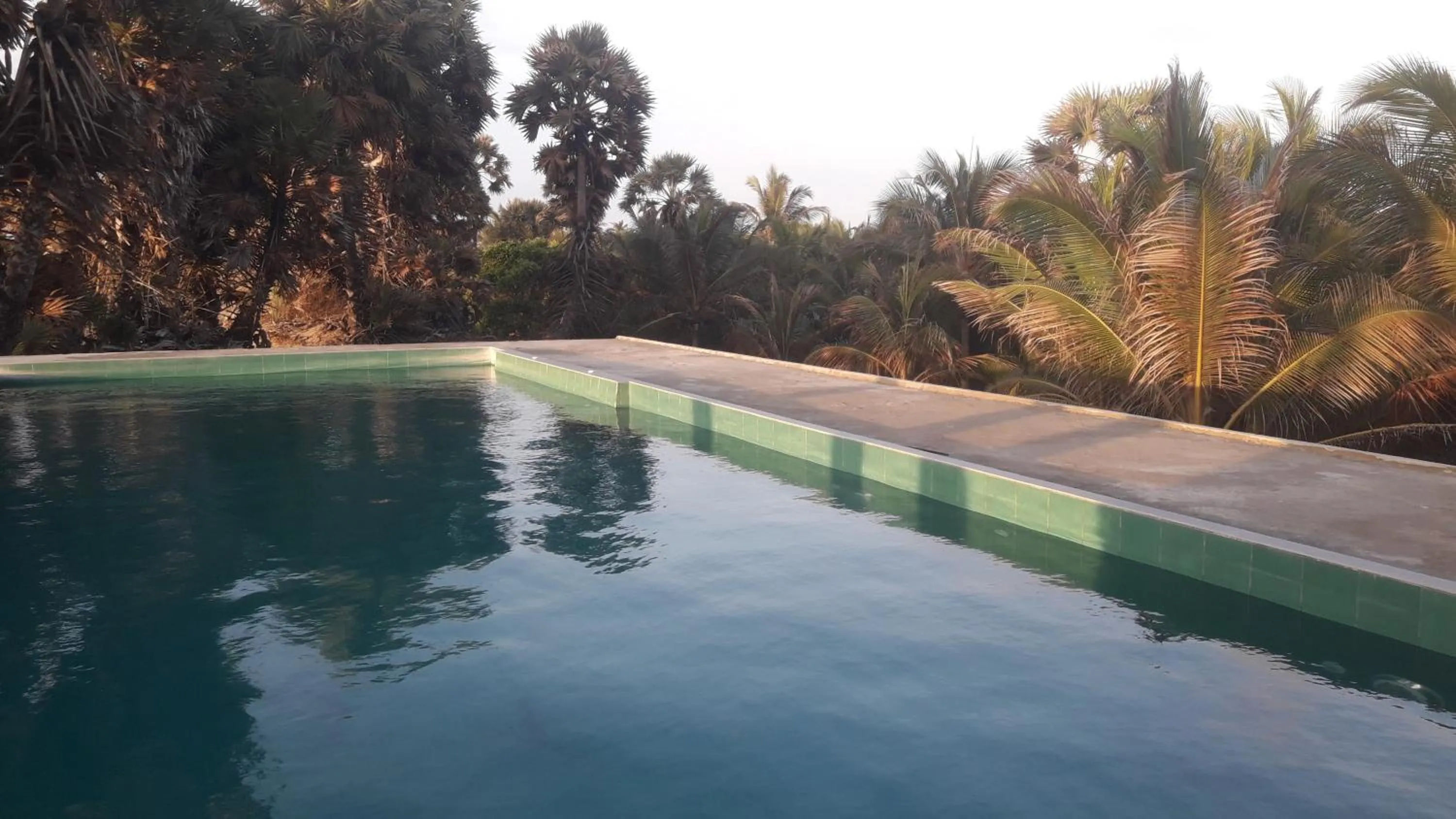 Swimming pool in Majestic Beach Retreat