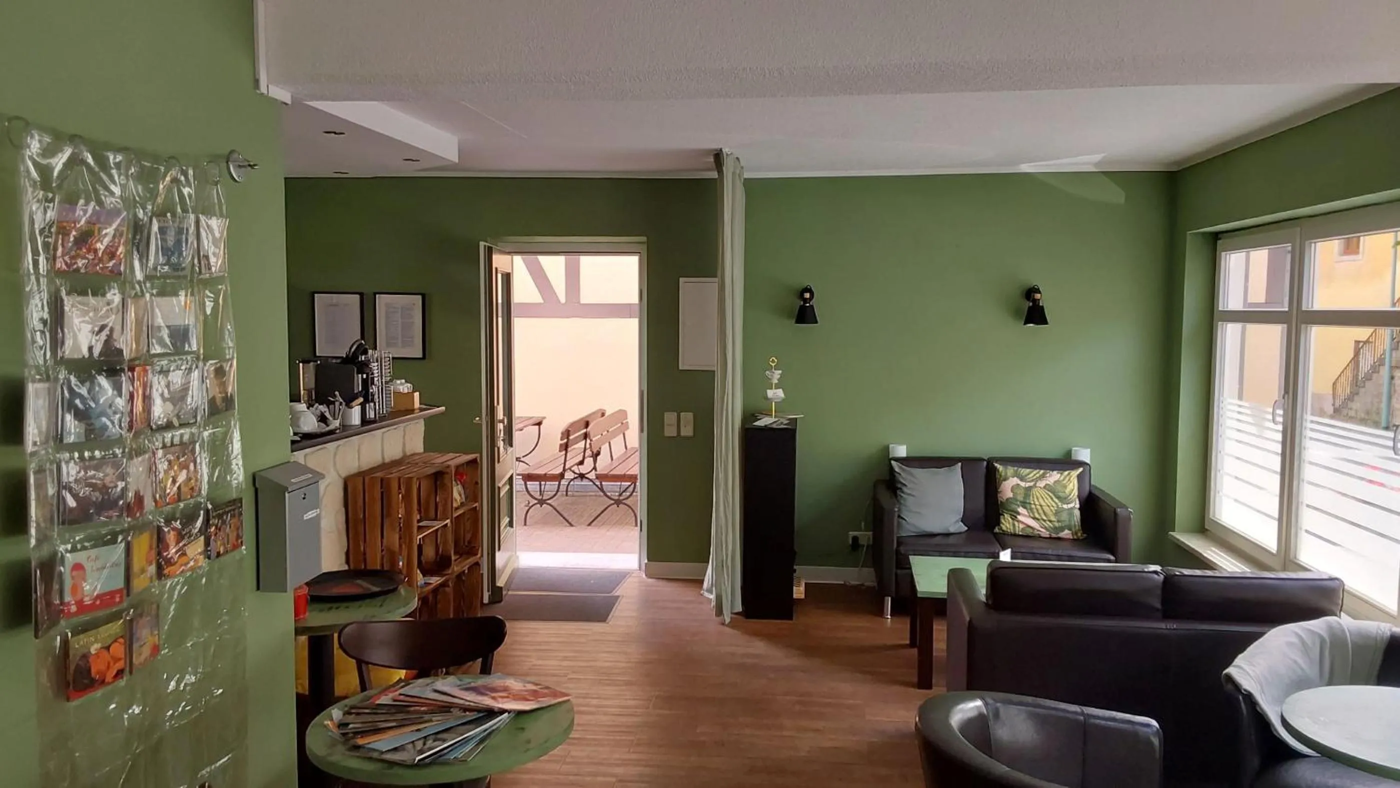 Property building in Bed and Breakfast Wehlen