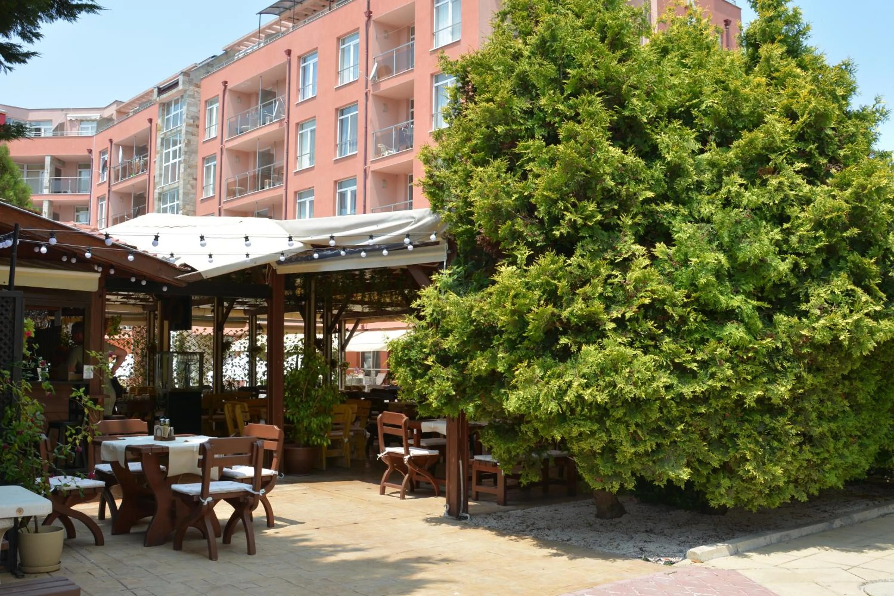 Property building in Rainbow 1 Holiday Complex