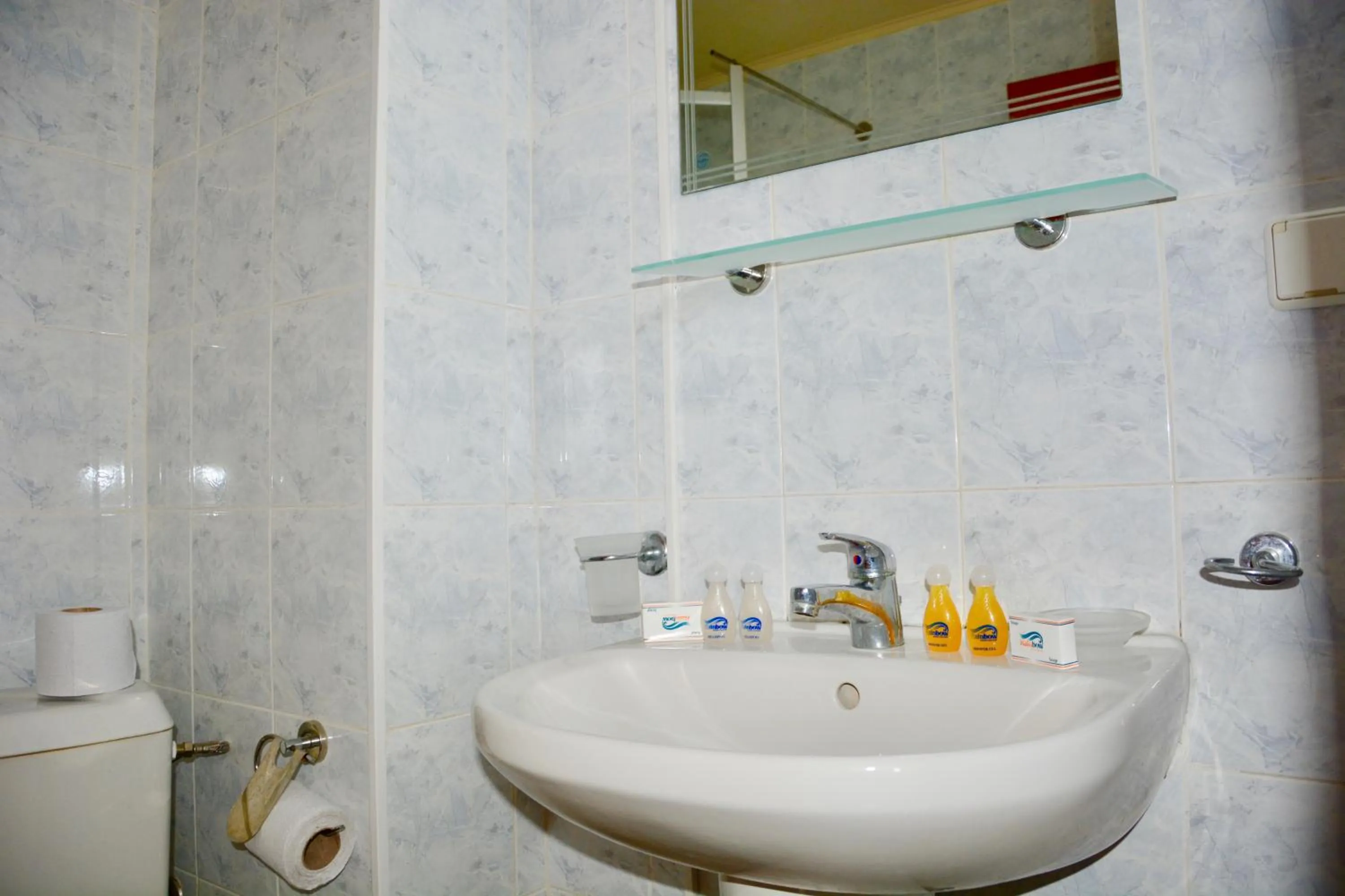 Shower in Rainbow 1 Holiday Complex