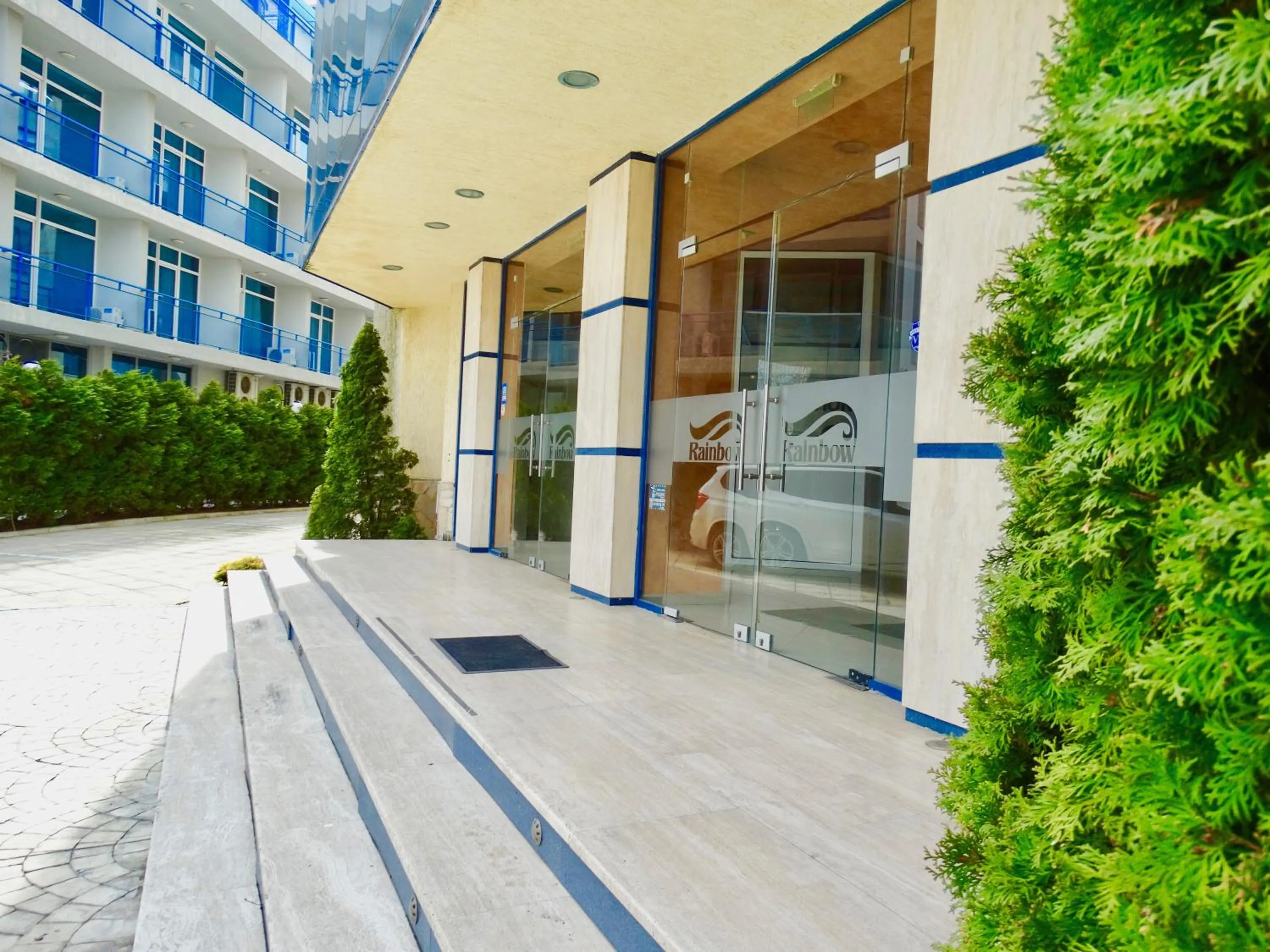 Facade/entrance in Rainbow 1 Holiday Complex