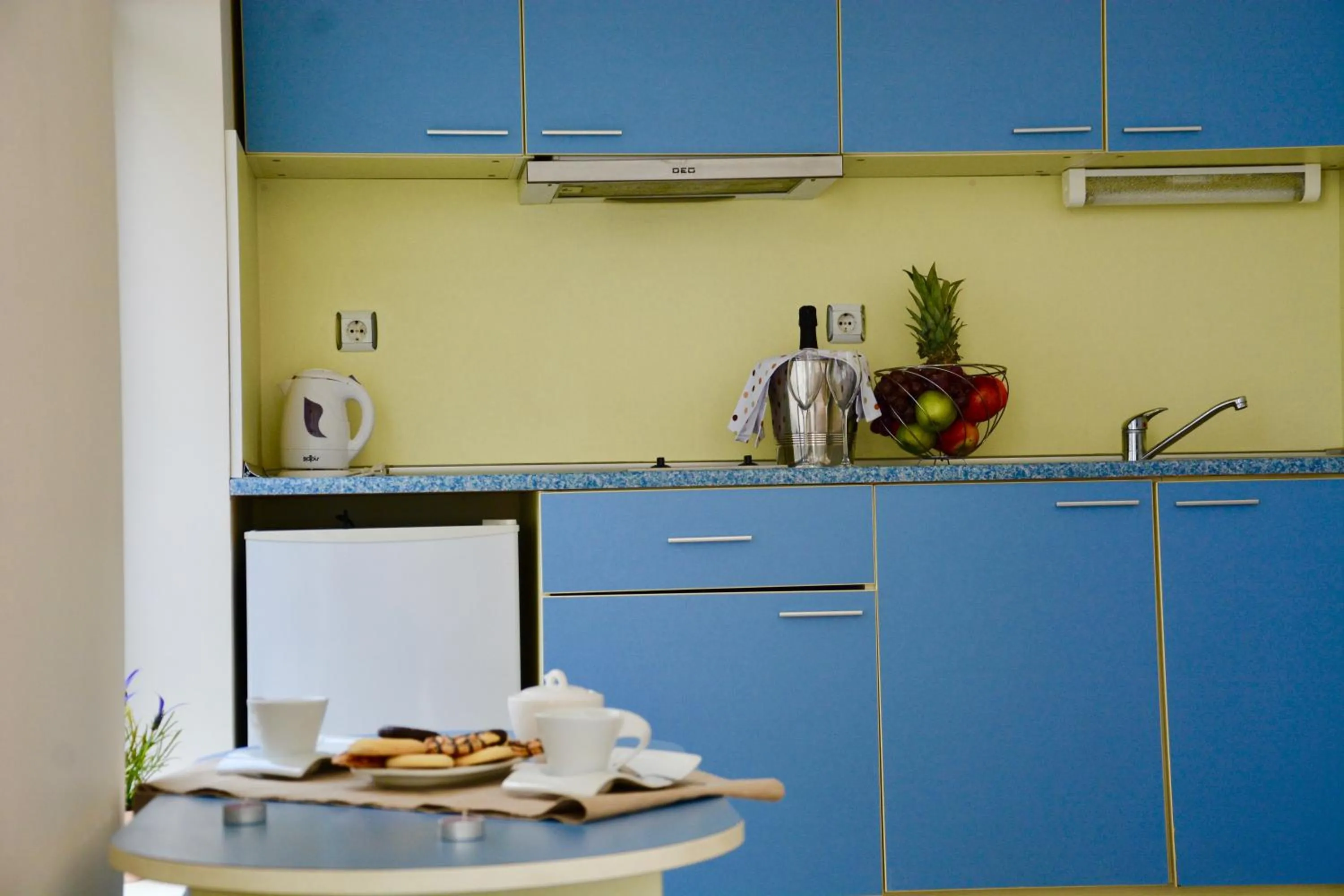 Coffee/tea facilities in Rainbow 1 Holiday Complex