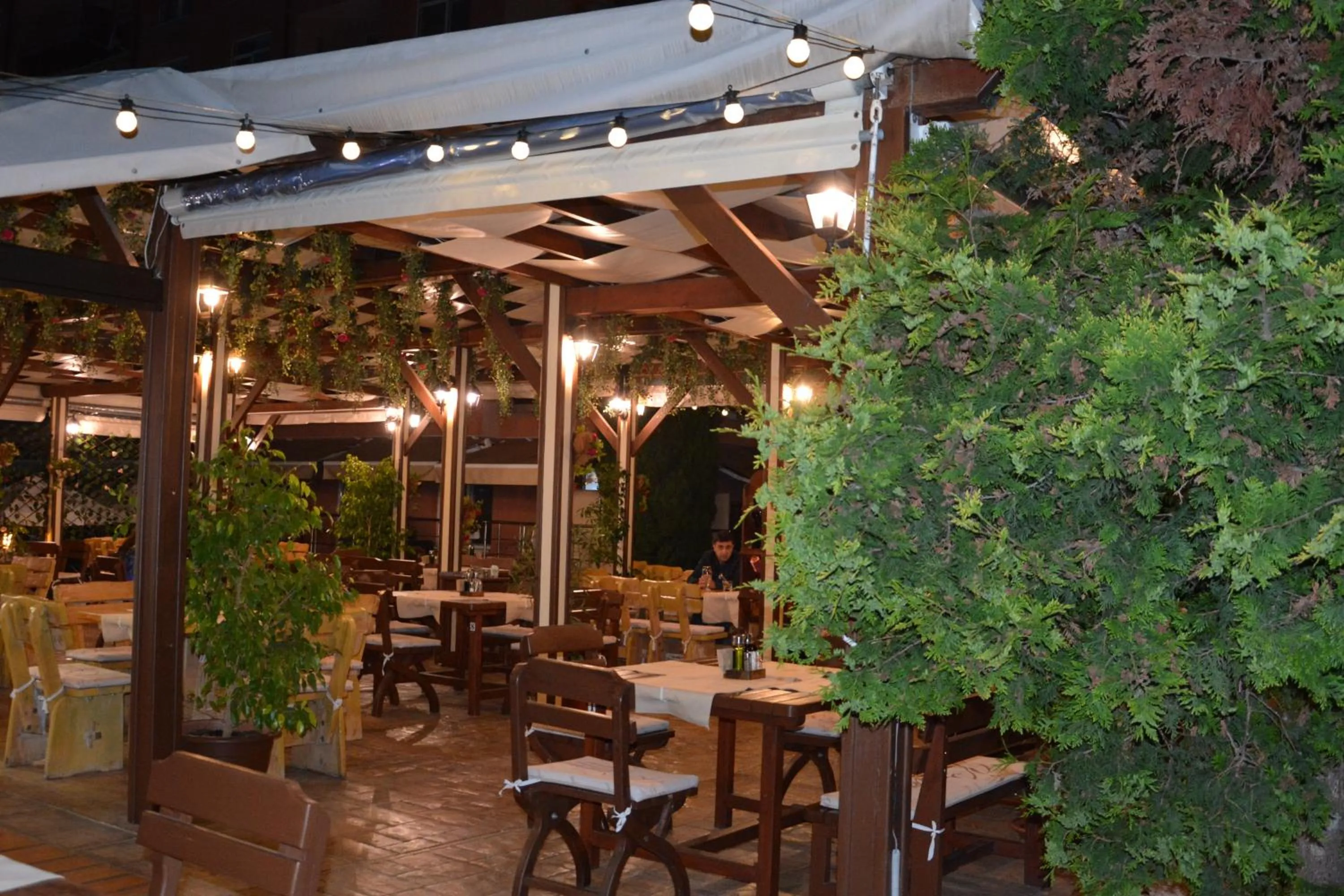 Restaurant/places to eat in Rainbow 1 Holiday Complex