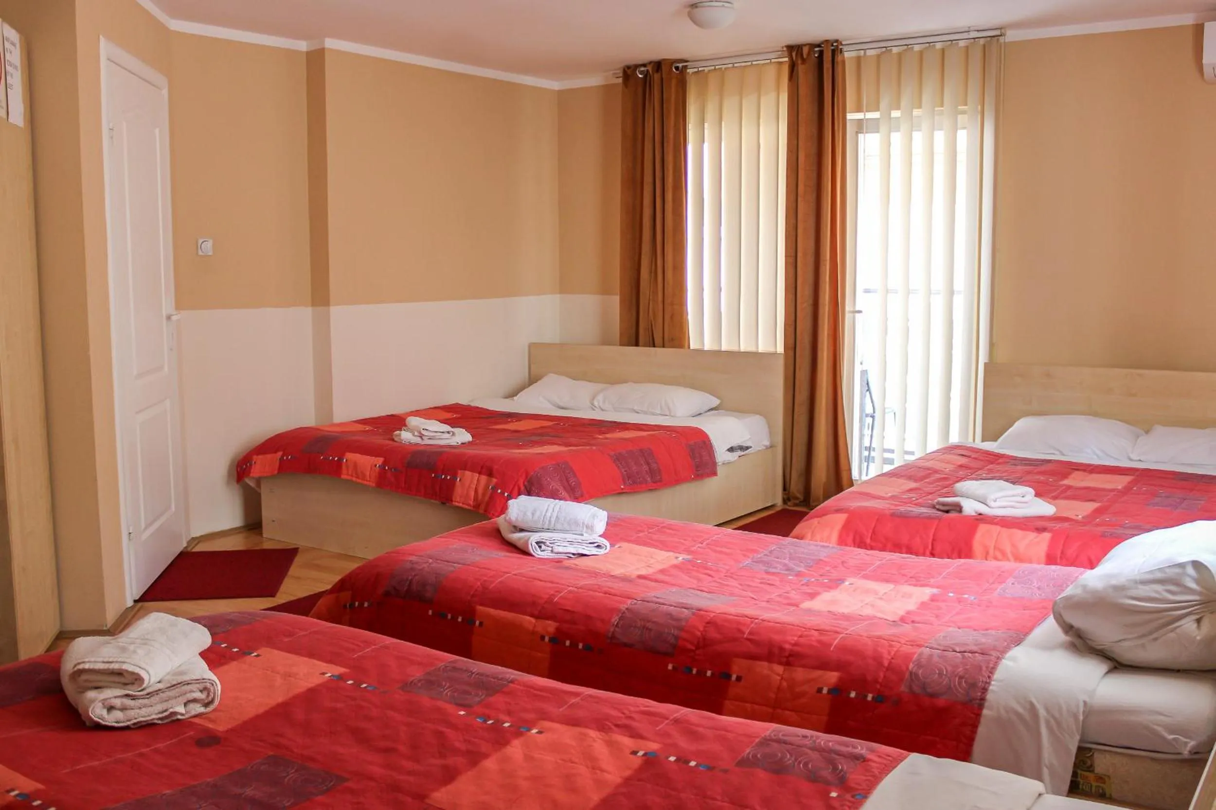 Bed in Bed and Breakfast Majesty