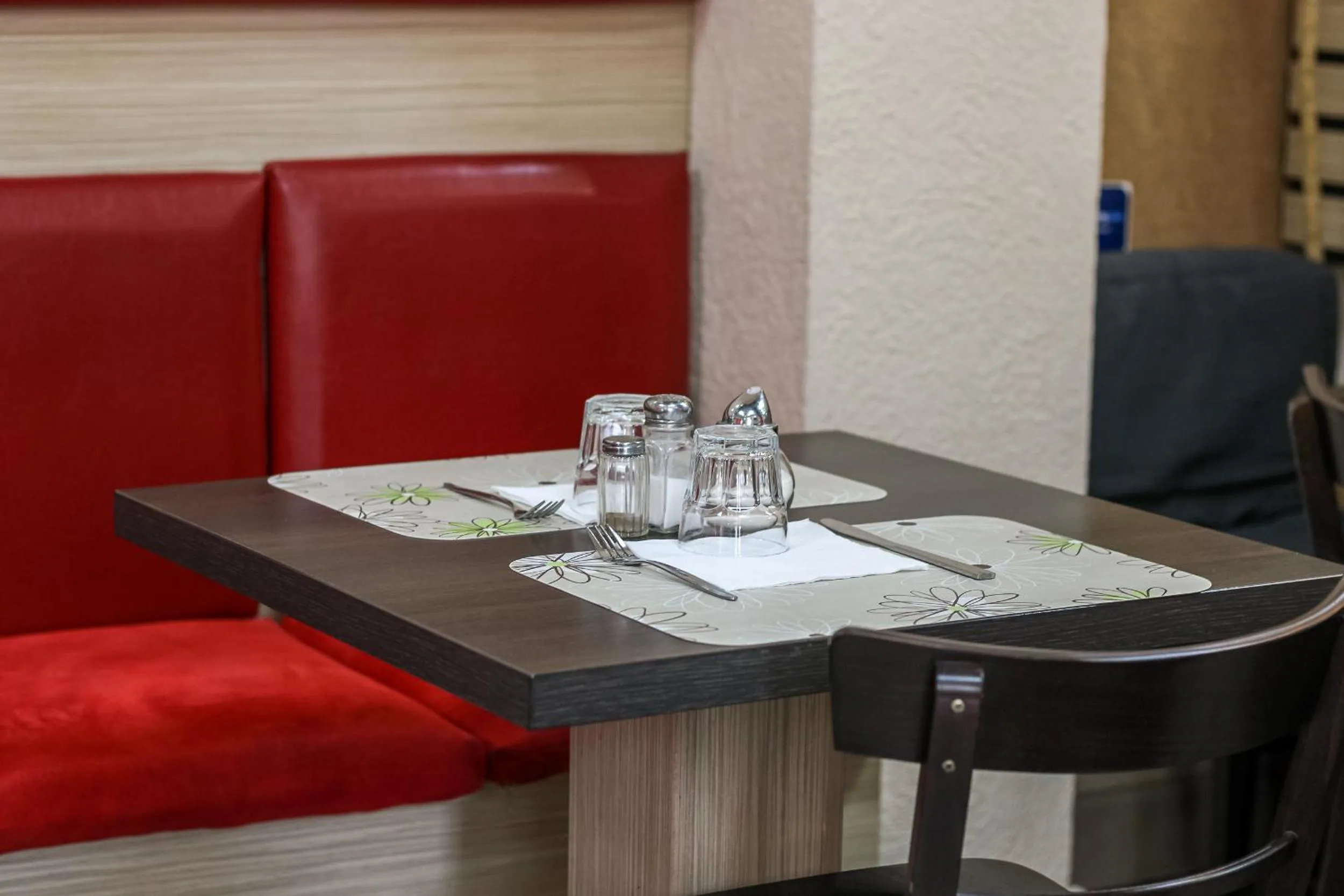 Restaurant/places to eat in Bed and Breakfast Majesty