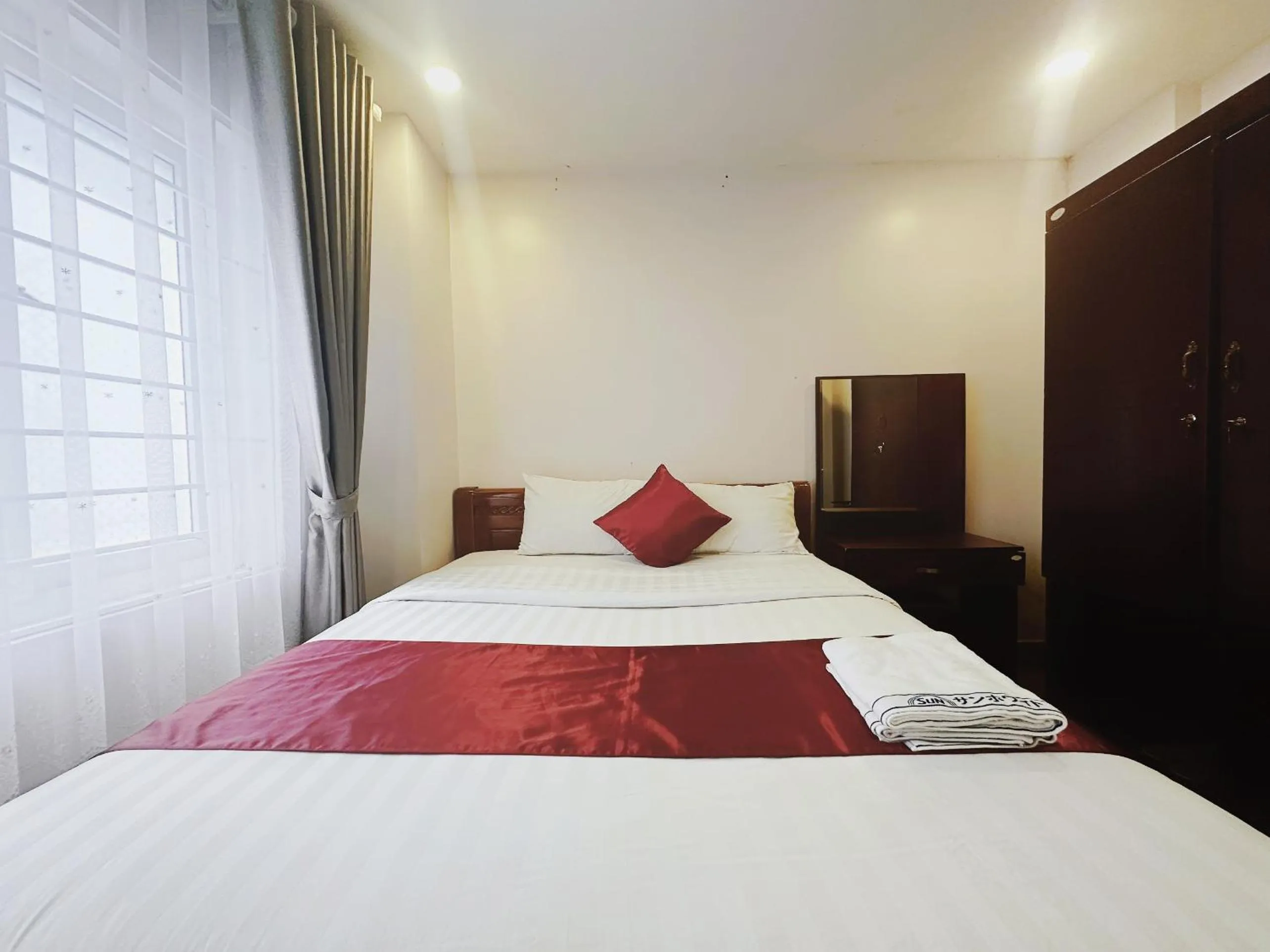 Bed in White Horse Dalat Hotel