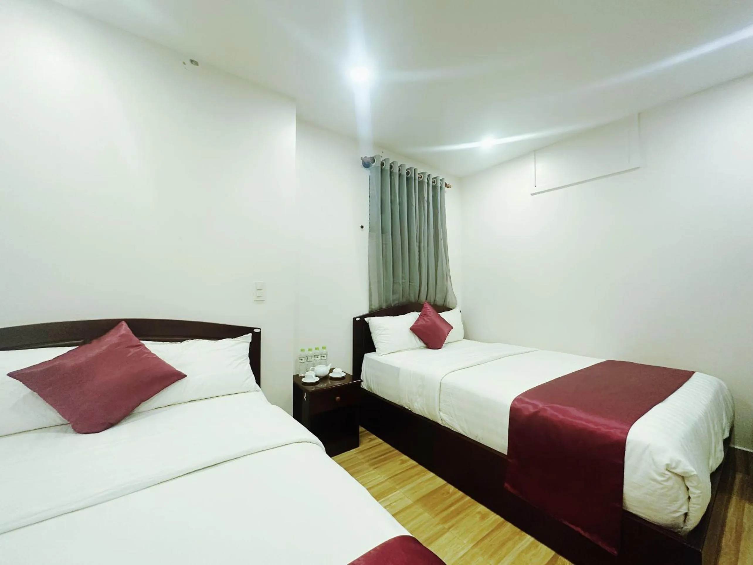 Bed in White Horse Dalat Hotel