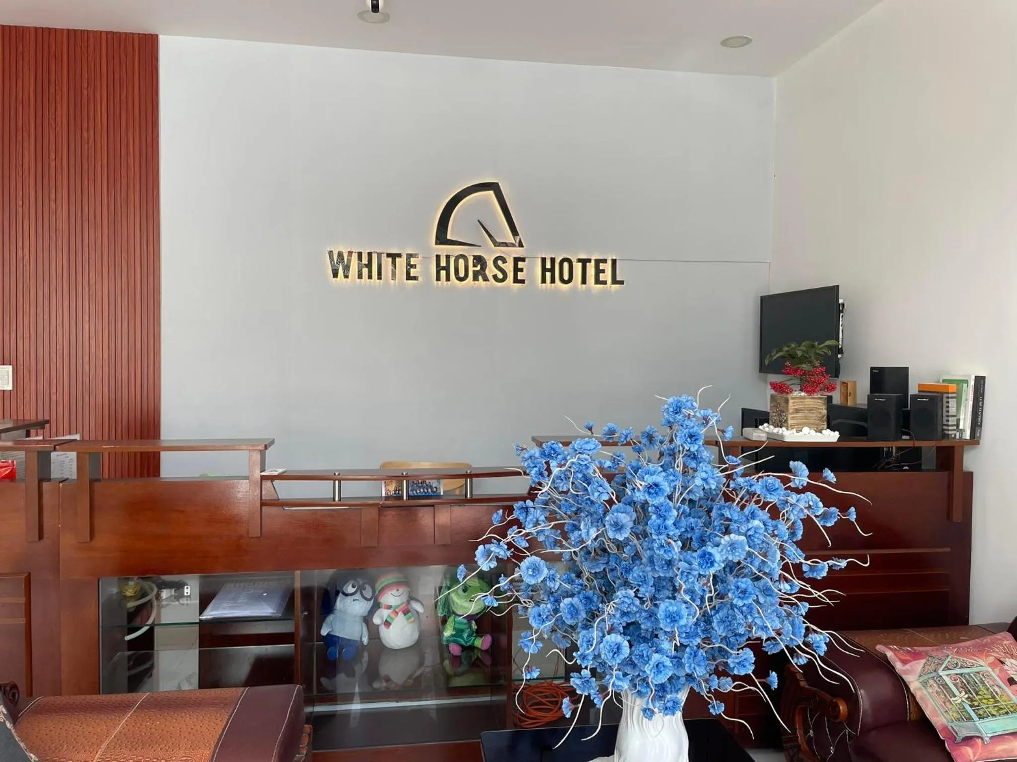 Lobby or reception in White Horse Dalat Hotel