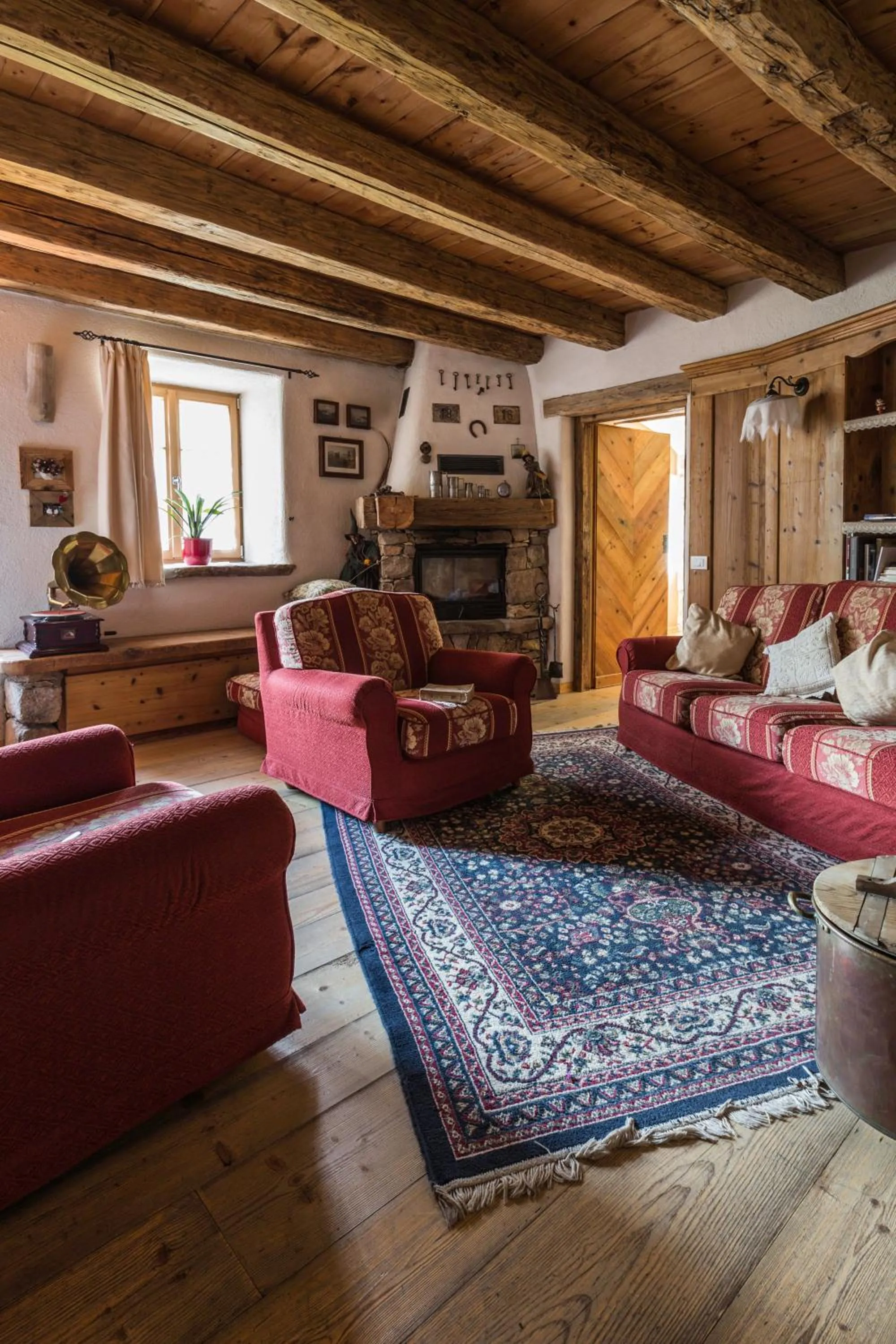 Communal lounge/ TV room in Maso Franceschella