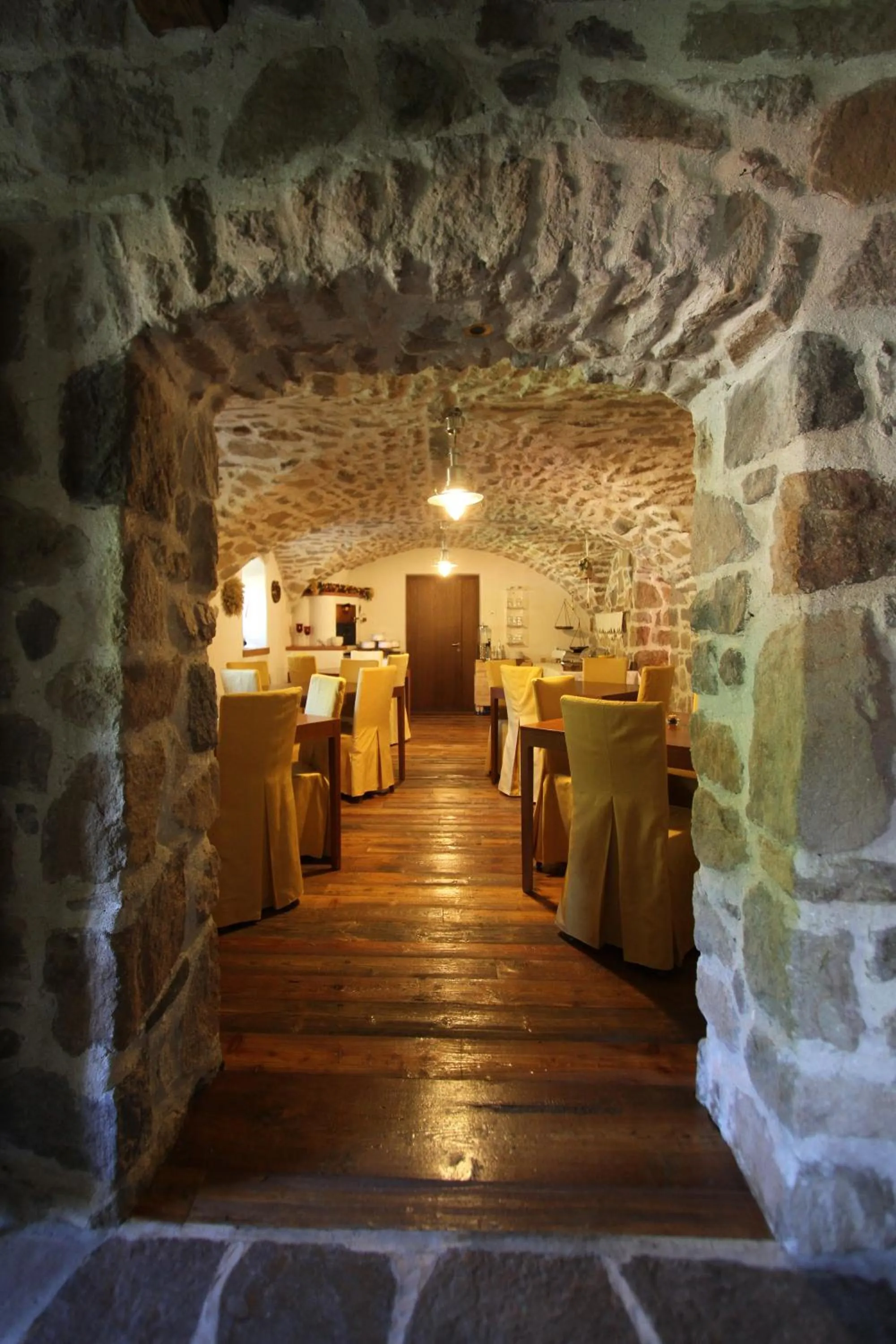 Restaurant/places to eat in Maso Franceschella