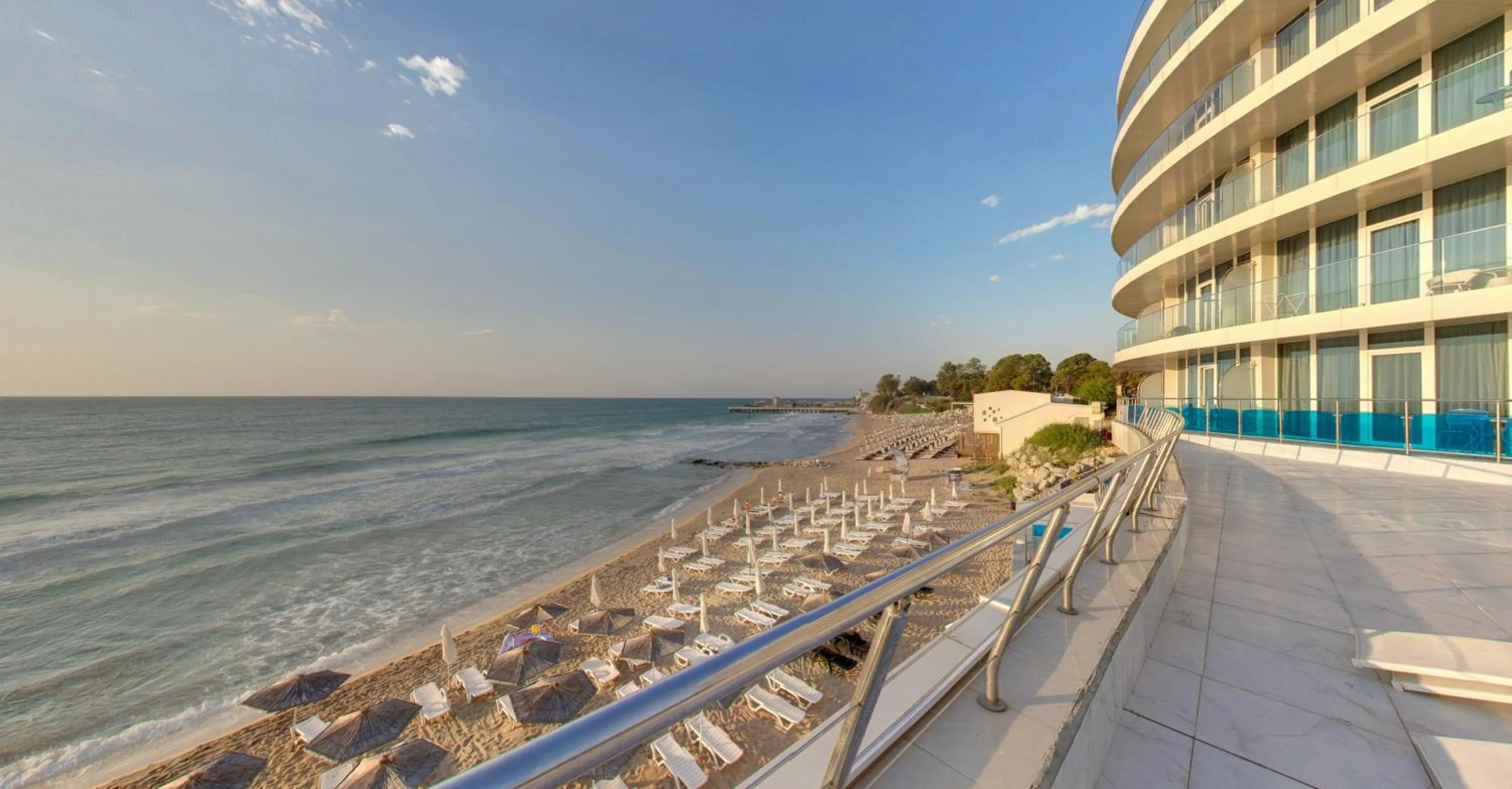 Day in SPA Hotel Sirius Beach - FREE SPA access, Full Board and drinks incl