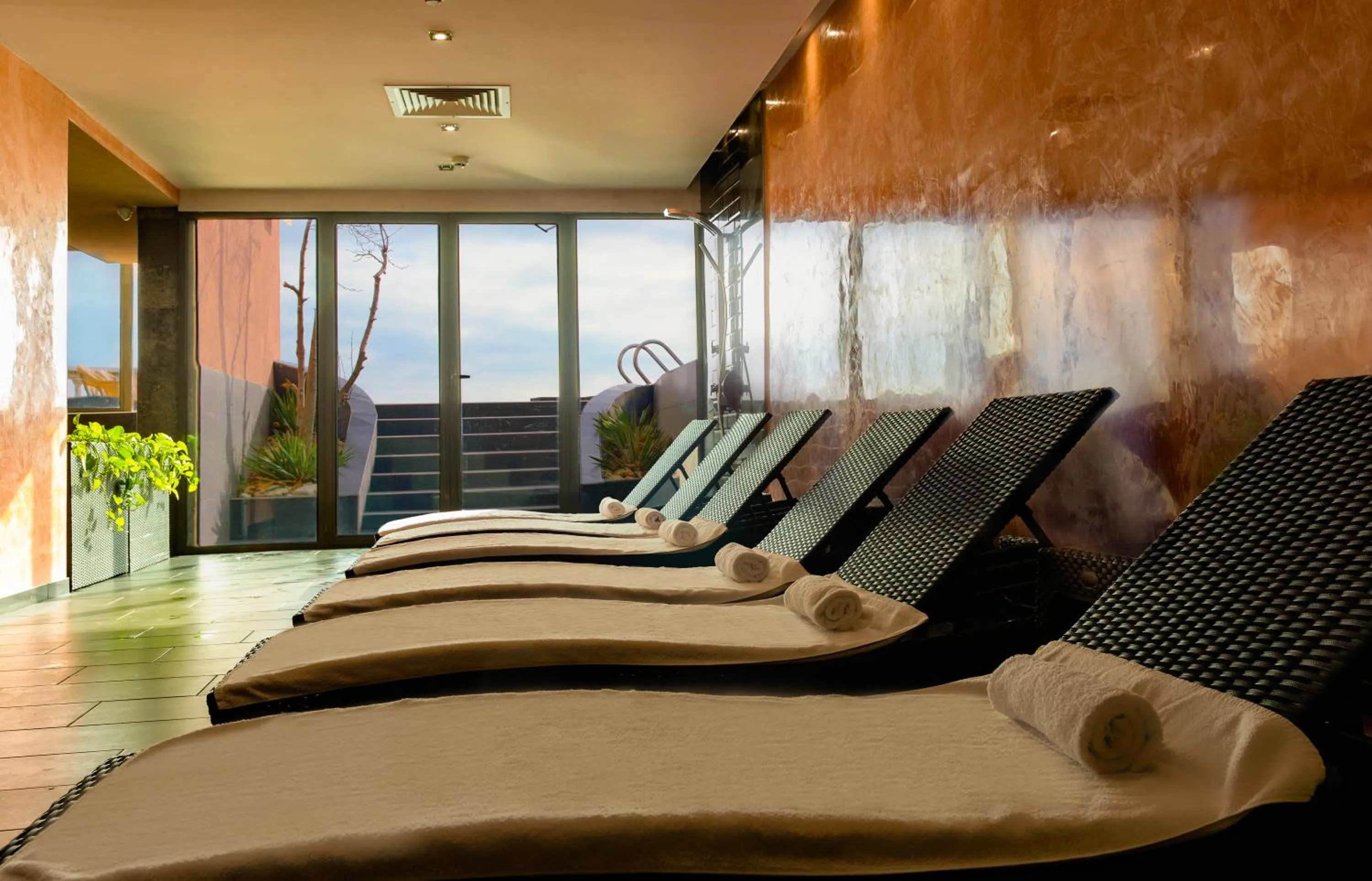 Spa and wellness centre/facilities in SPA Hotel Sirius Beach - FREE SPA access, Full Board and drinks incl