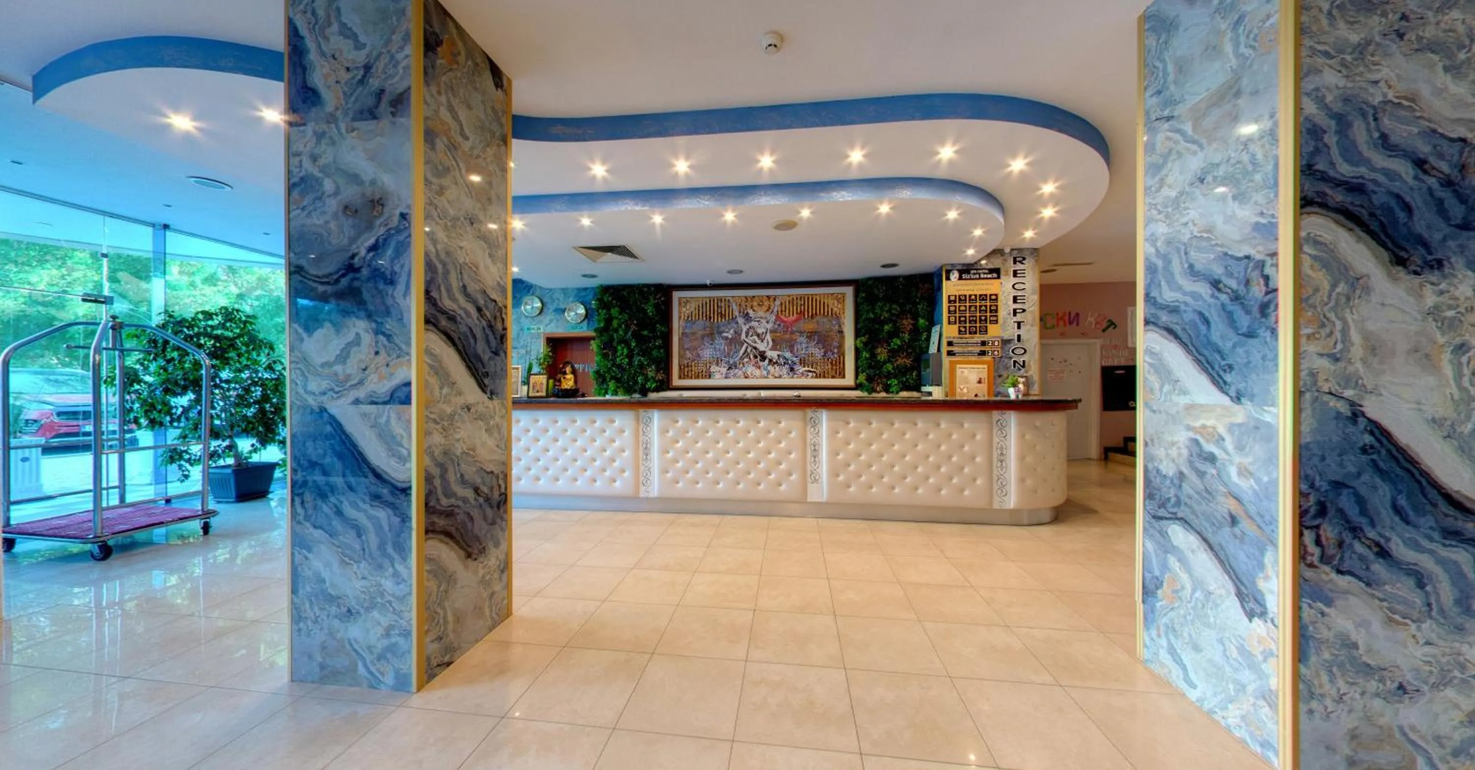 Lobby or reception in SPA Hotel Sirius Beach - FREE SPA access, Full Board and drinks incl