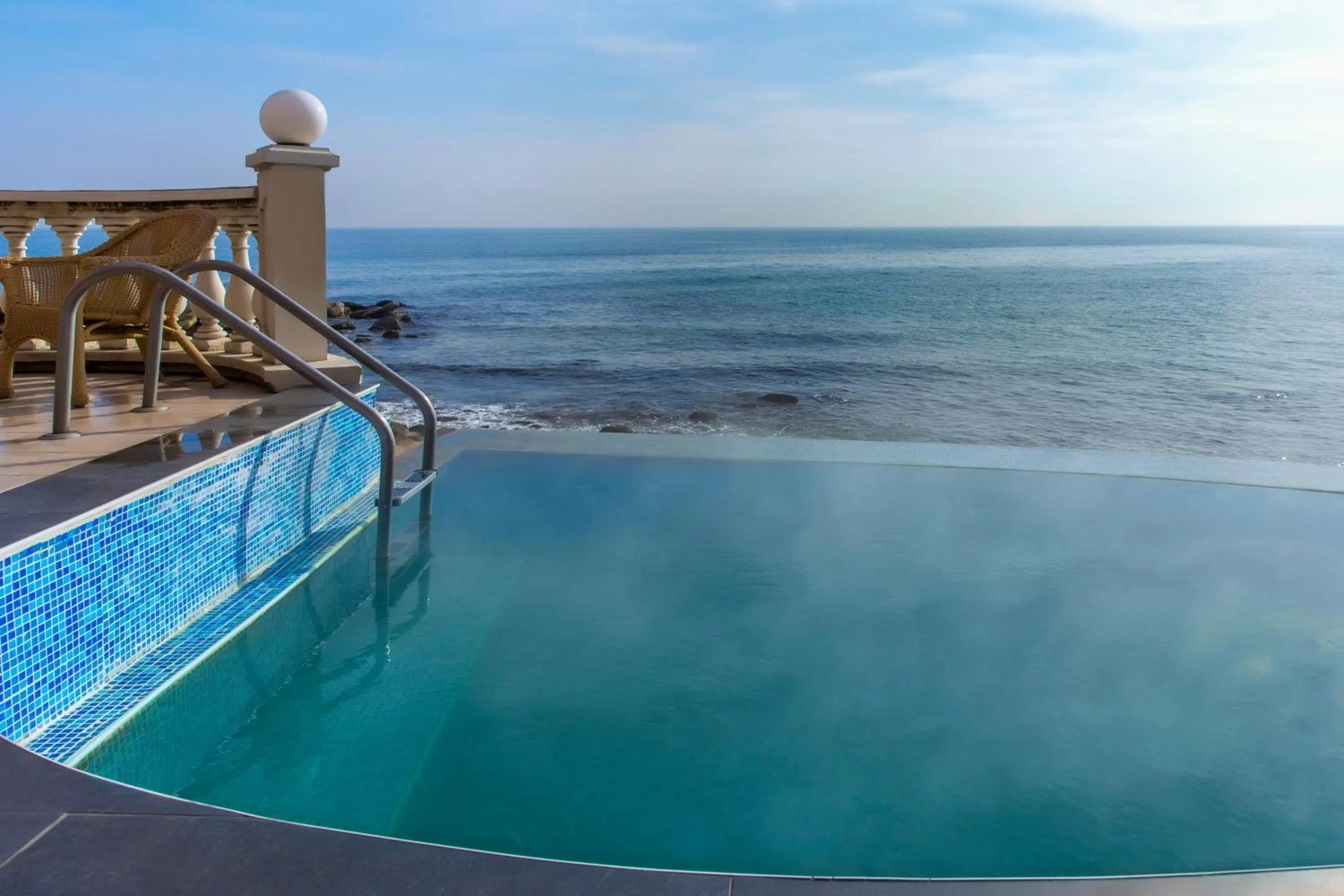 Day in SPA Hotel Sirius Beach - FREE SPA access, Full Board and drinks incl