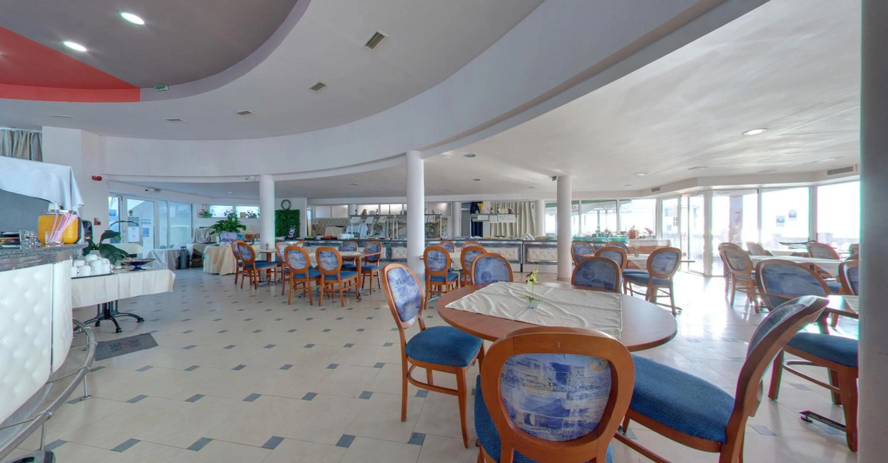 Restaurant/places to eat in SPA Hotel Sirius Beach - FREE SPA access, Full Board and drinks incl