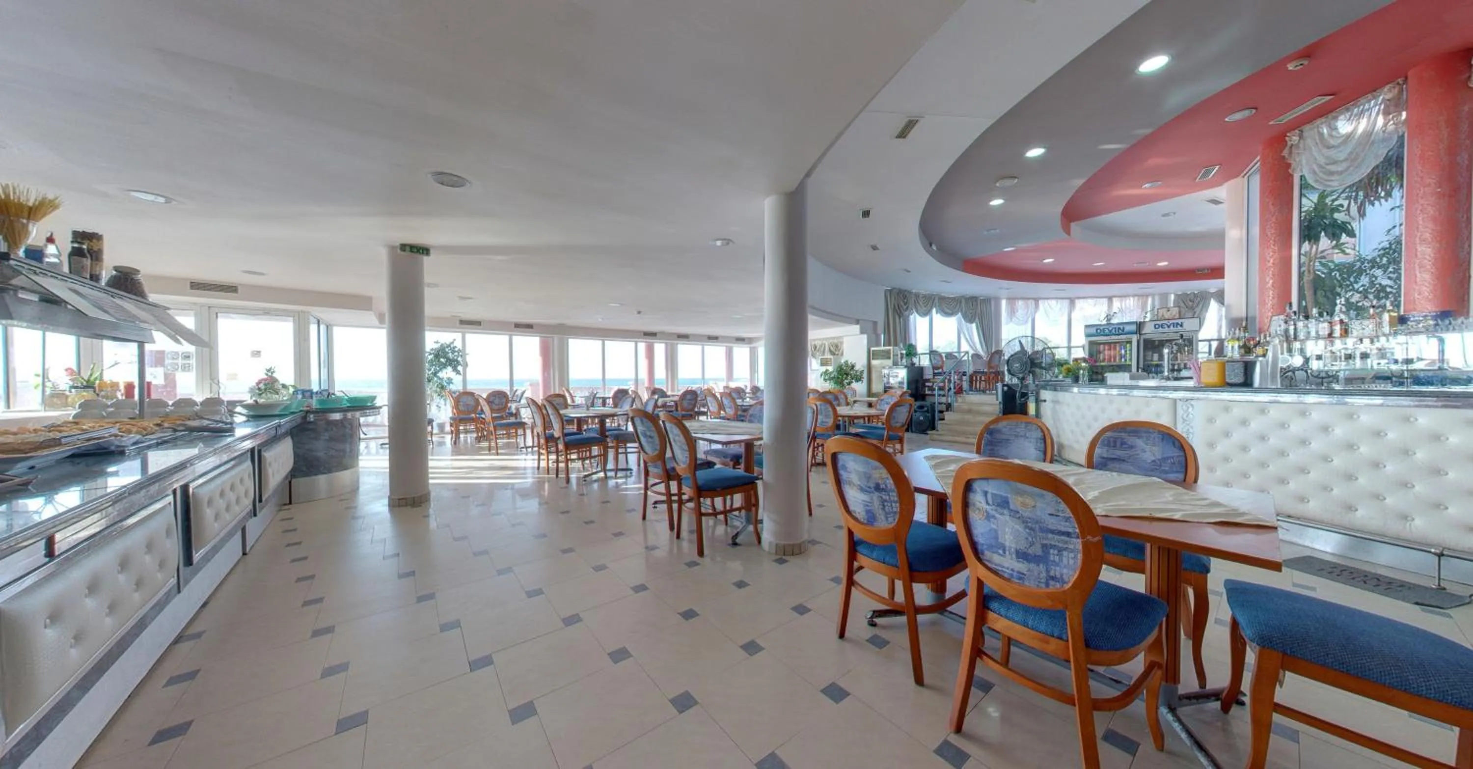Restaurant/places to eat in SPA Hotel Sirius Beach - FREE SPA access, Full Board and drinks incl