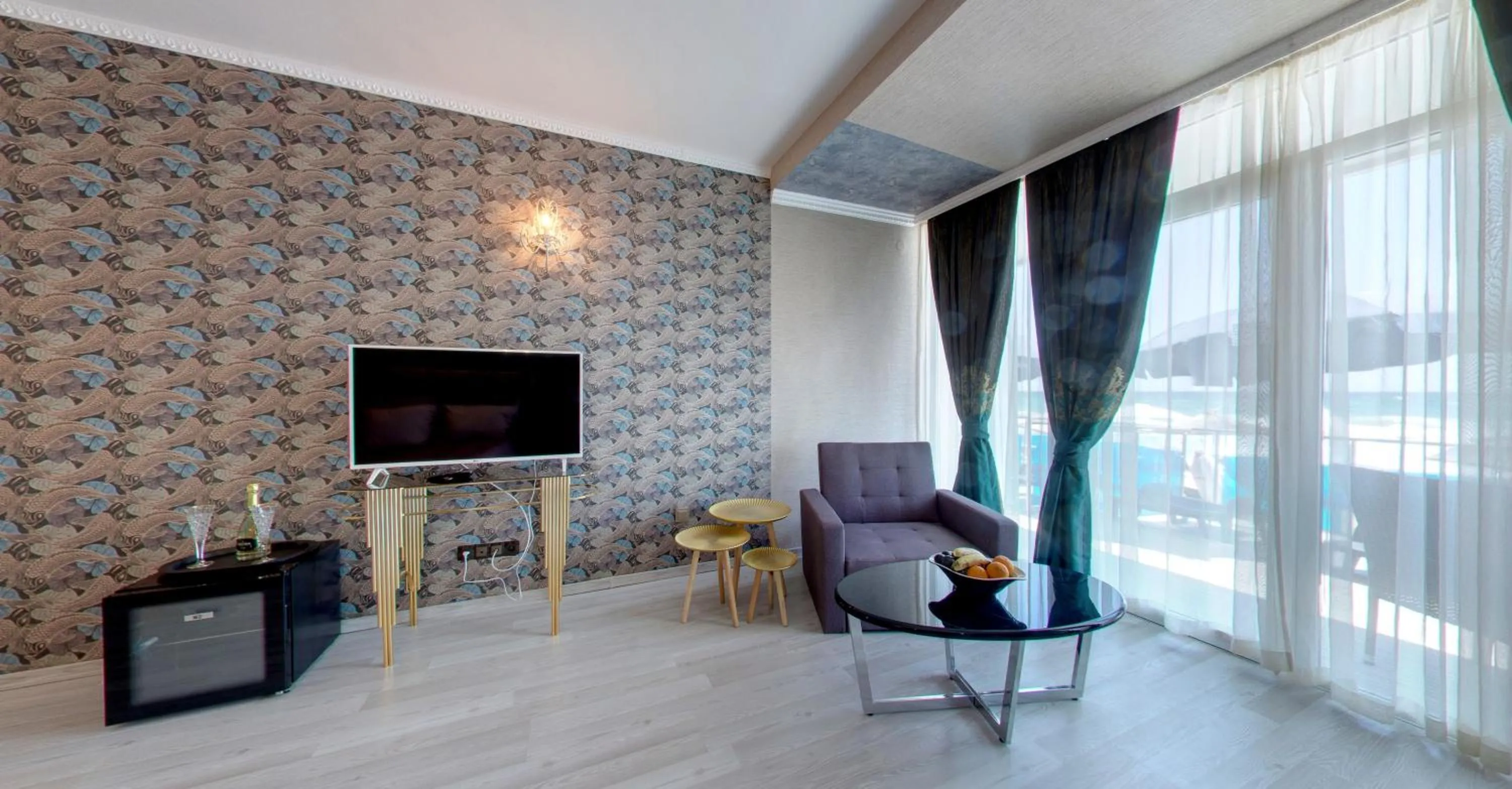 Communal lounge/ TV room in SPA Hotel Sirius Beach - FREE SPA access, Full Board and drinks incl