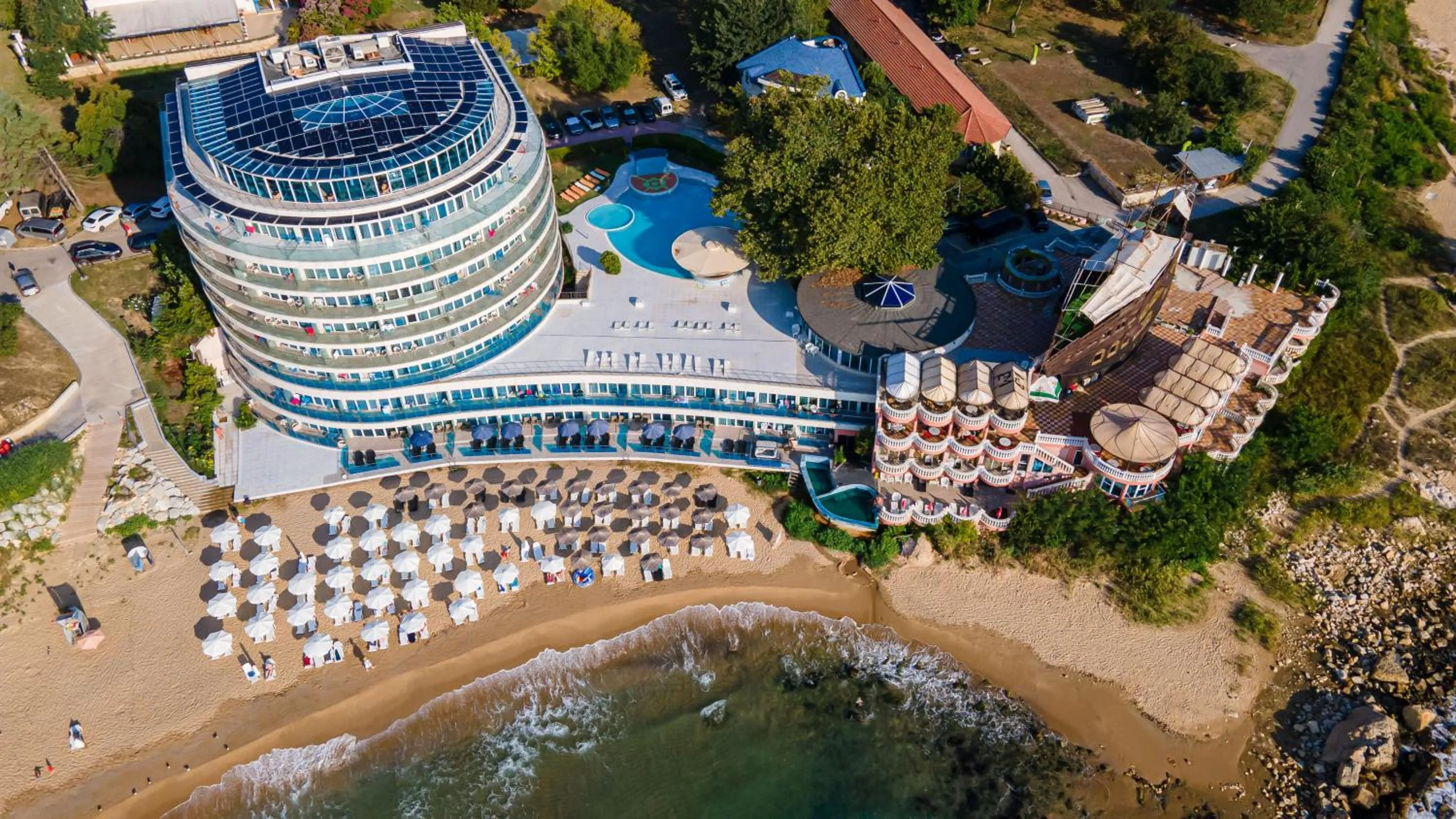 Day in SPA Hotel Sirius Beach - FREE SPA access, Full Board and drinks incl