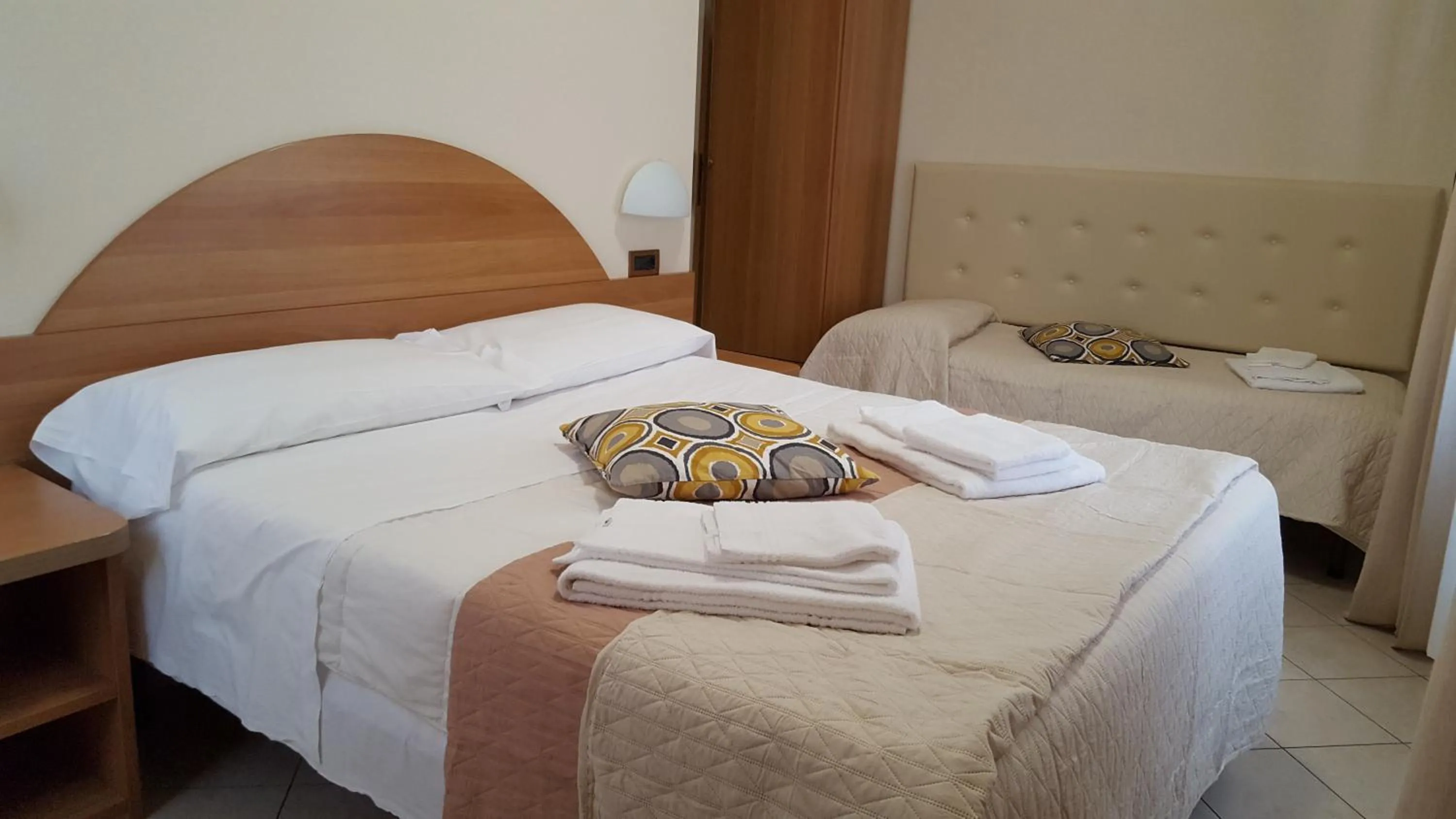 Photo of the whole room, Bed in Hotel Milano