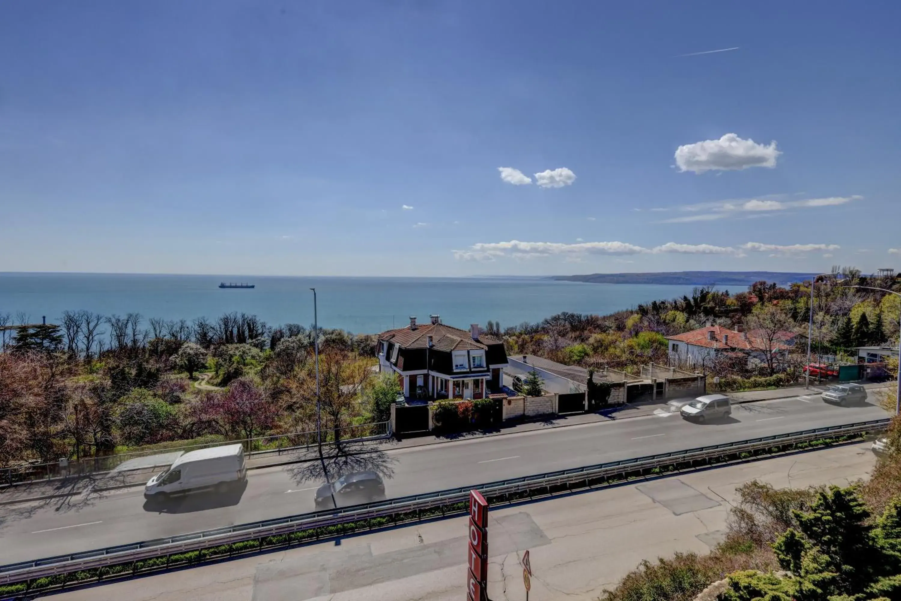Ellinis Hotel - Sea View and Free Parking Ellinis Hotel - Sea View and Free Parking