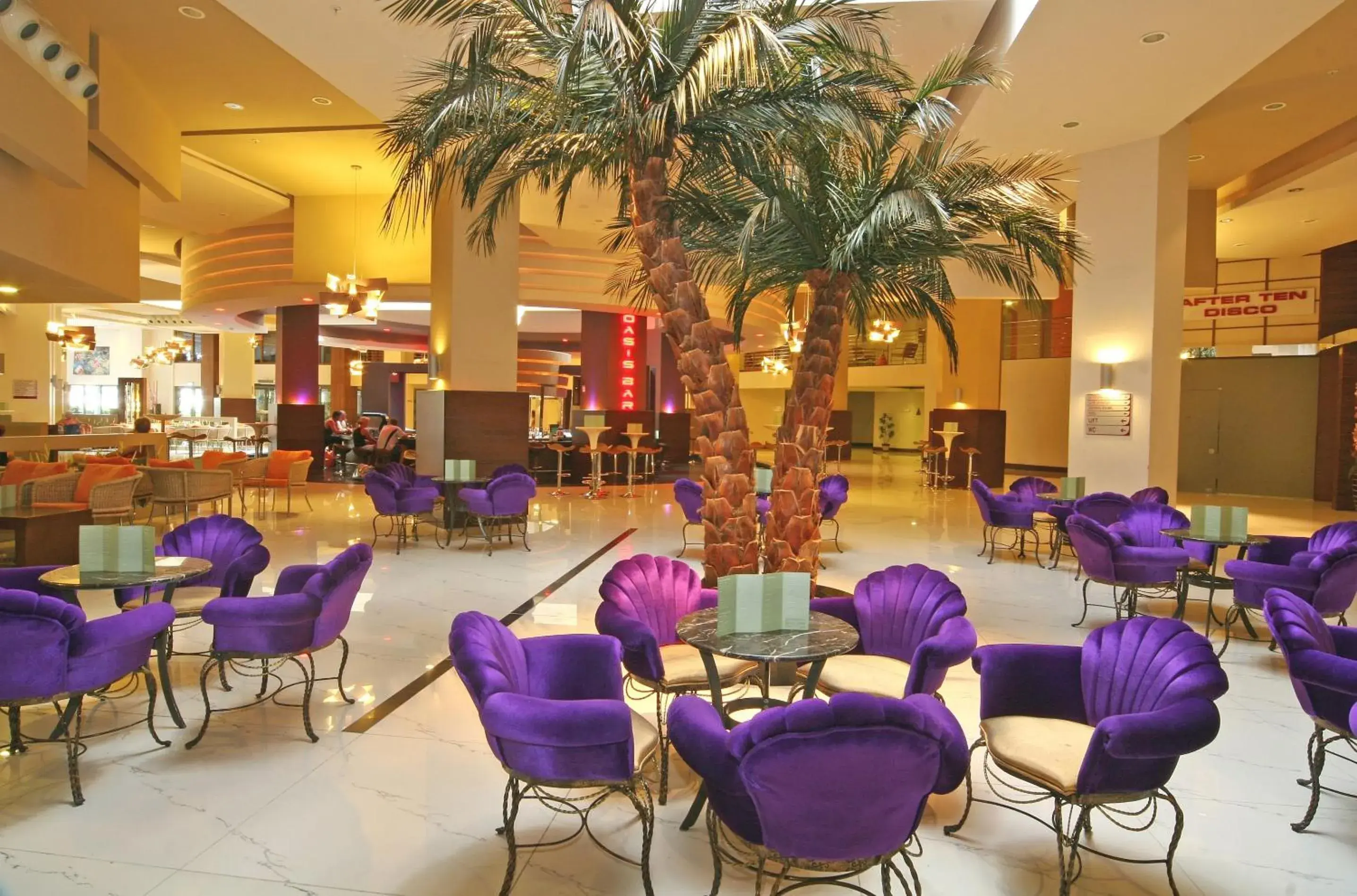 Lounge or bar in Limak Lara Deluxe Hotel & Resort Antalya Lounge or bar in Limak Lara Deluxe Hotel & Resort Antalya