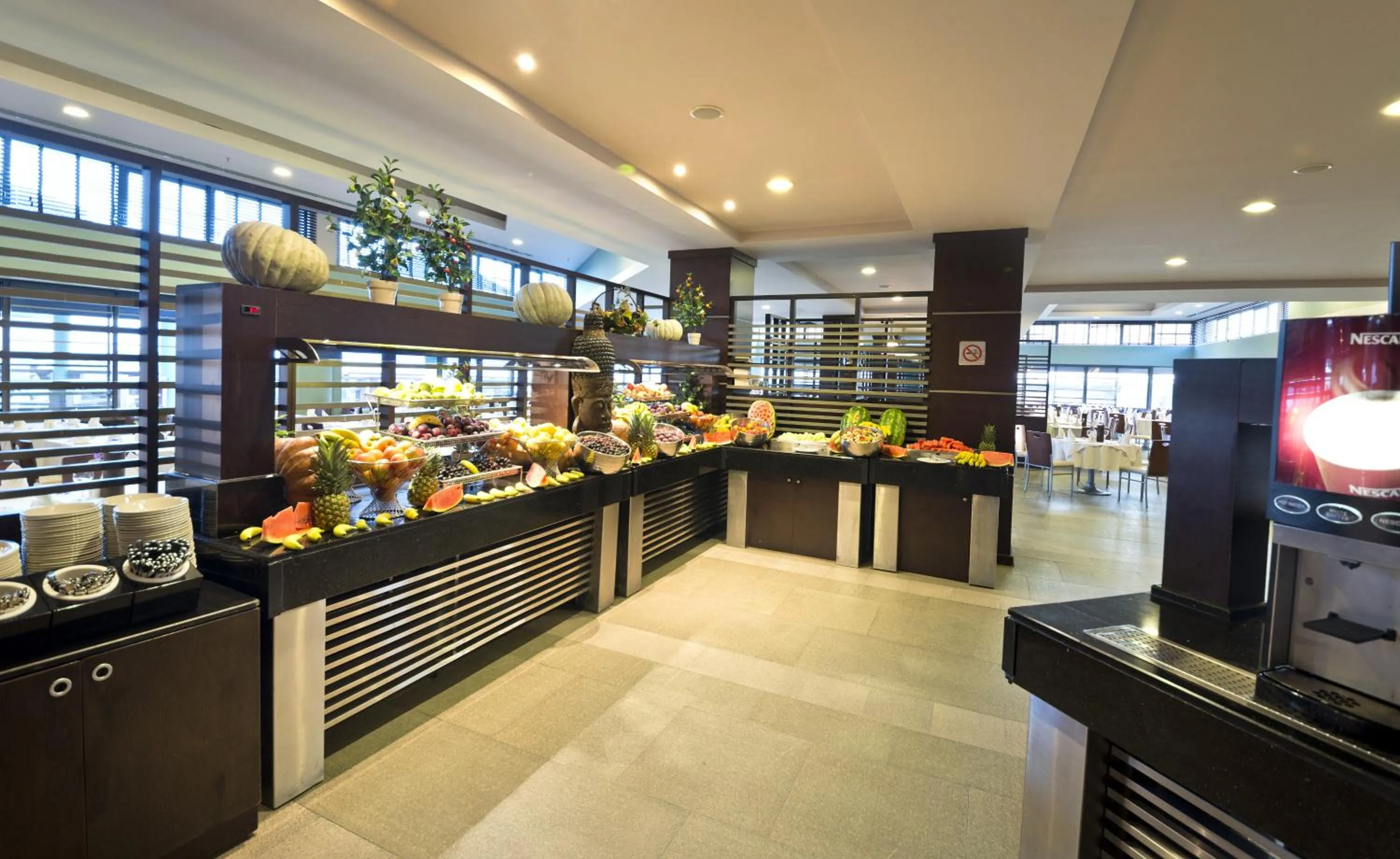 Restaurant/places to eat in Limak Lara Deluxe Hotel & Resort Antalya