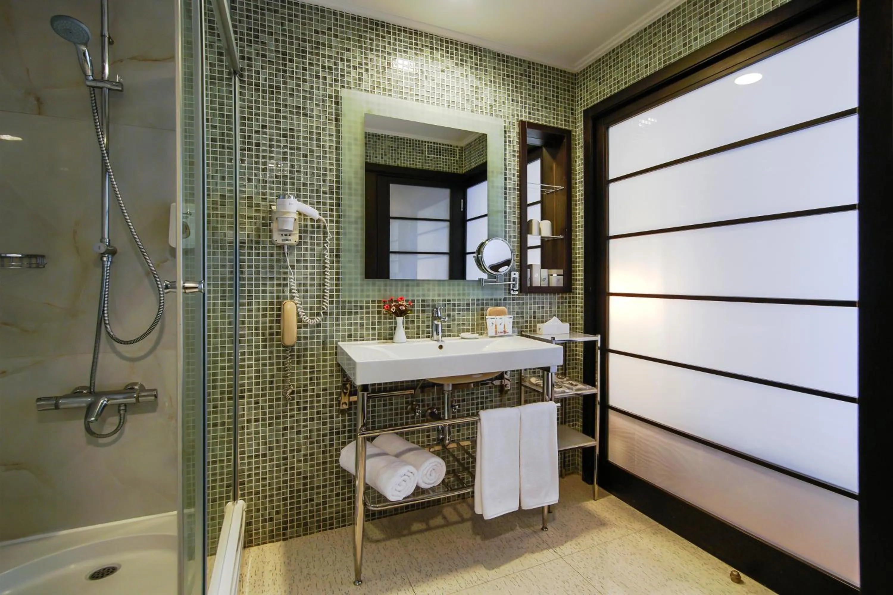 Shower in Limak Lara Deluxe Hotel & Resort Antalya