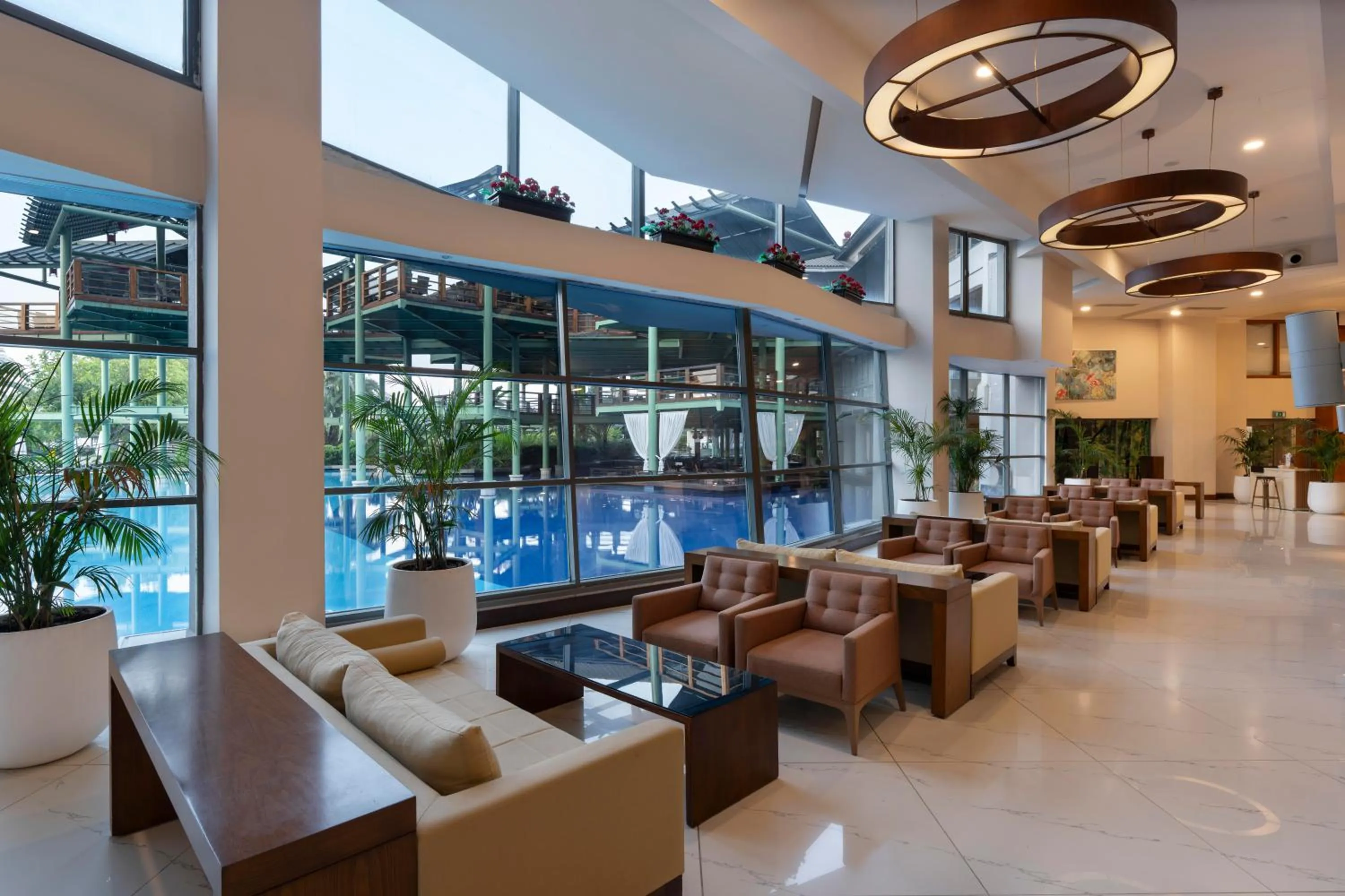 Lounge or bar in Limak Lara Deluxe Hotel & Resort Antalya
