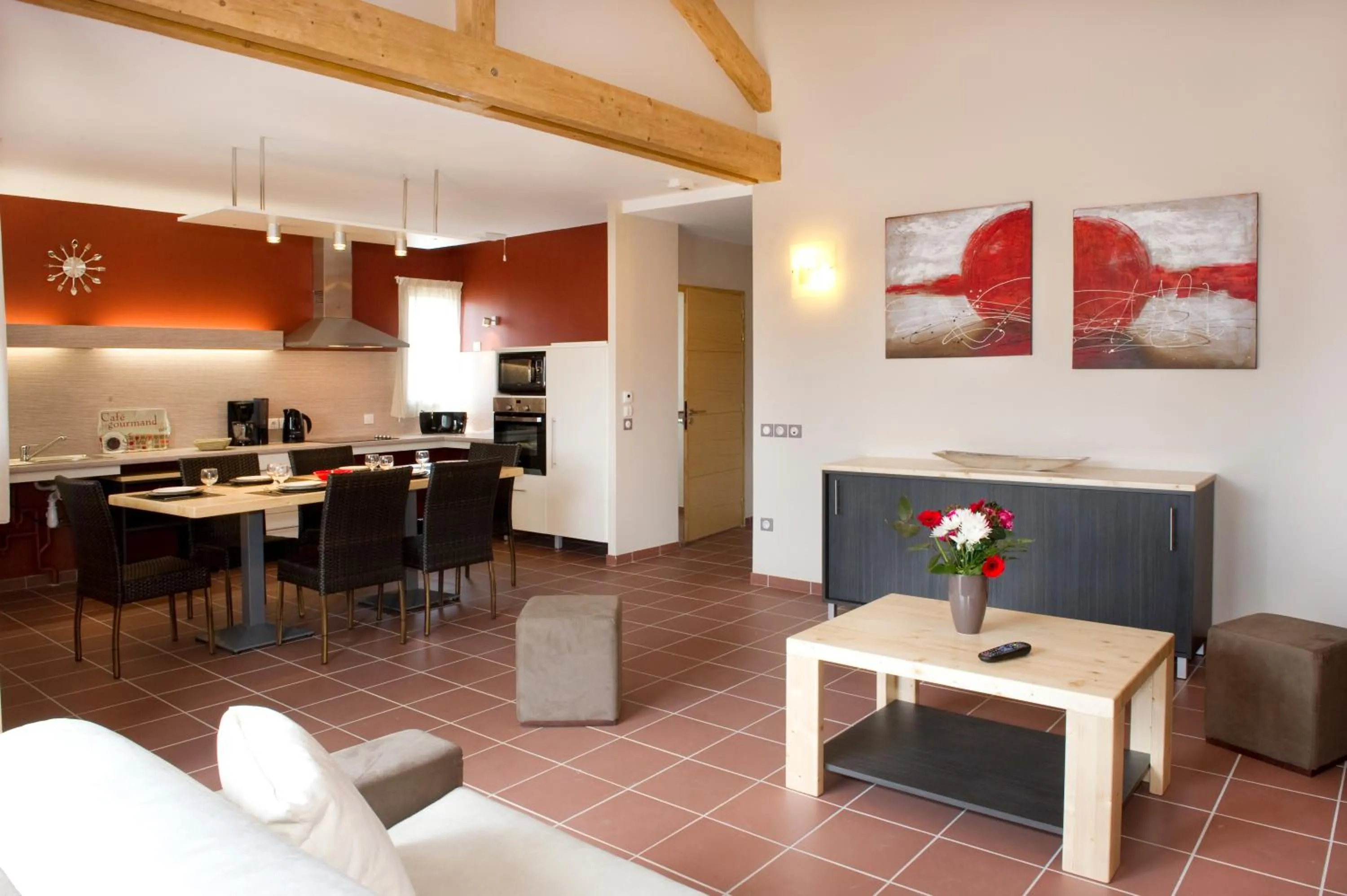 TV and multimedia in Les Hauts du Gevaudan