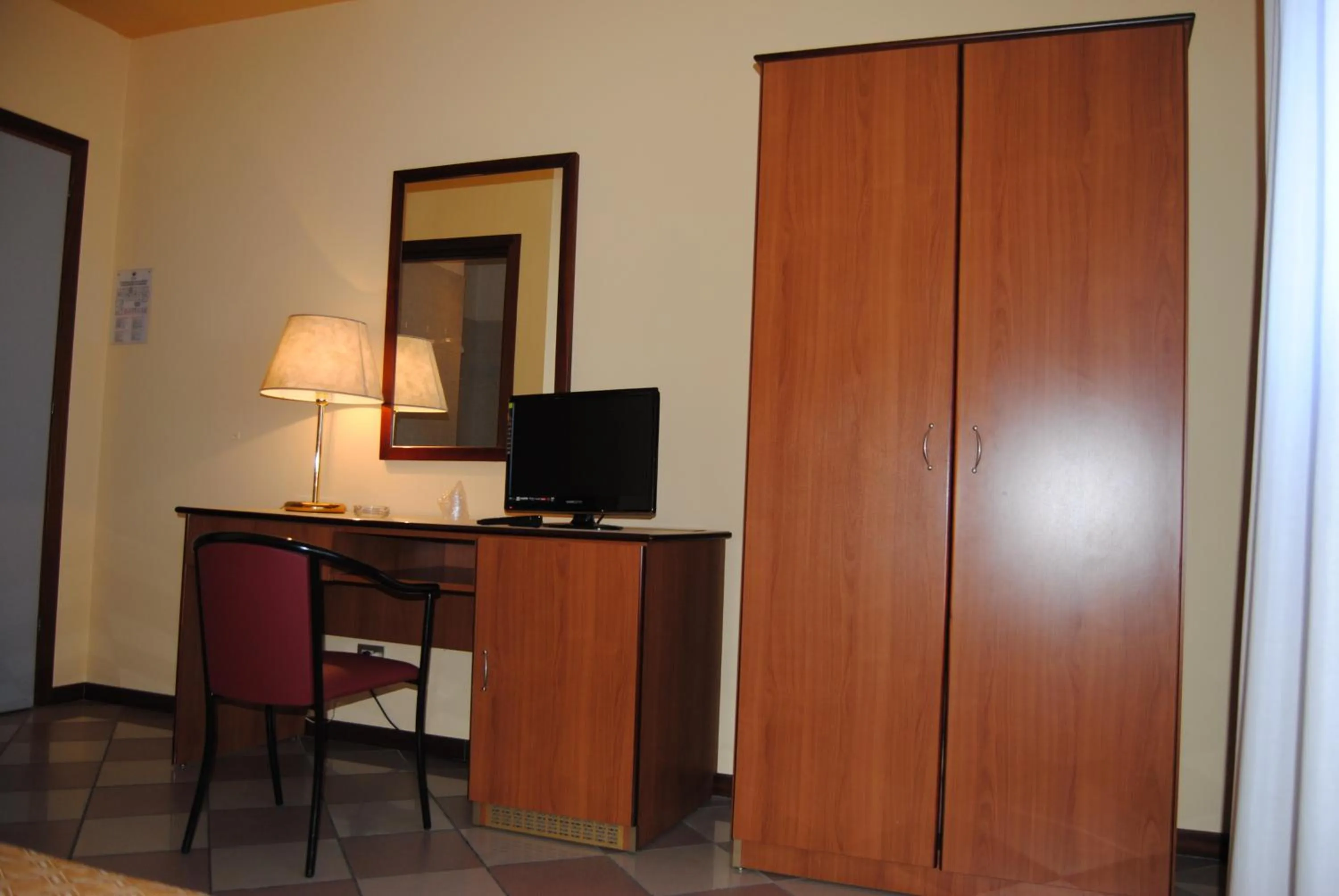 TV and multimedia in Hotel La Fenice