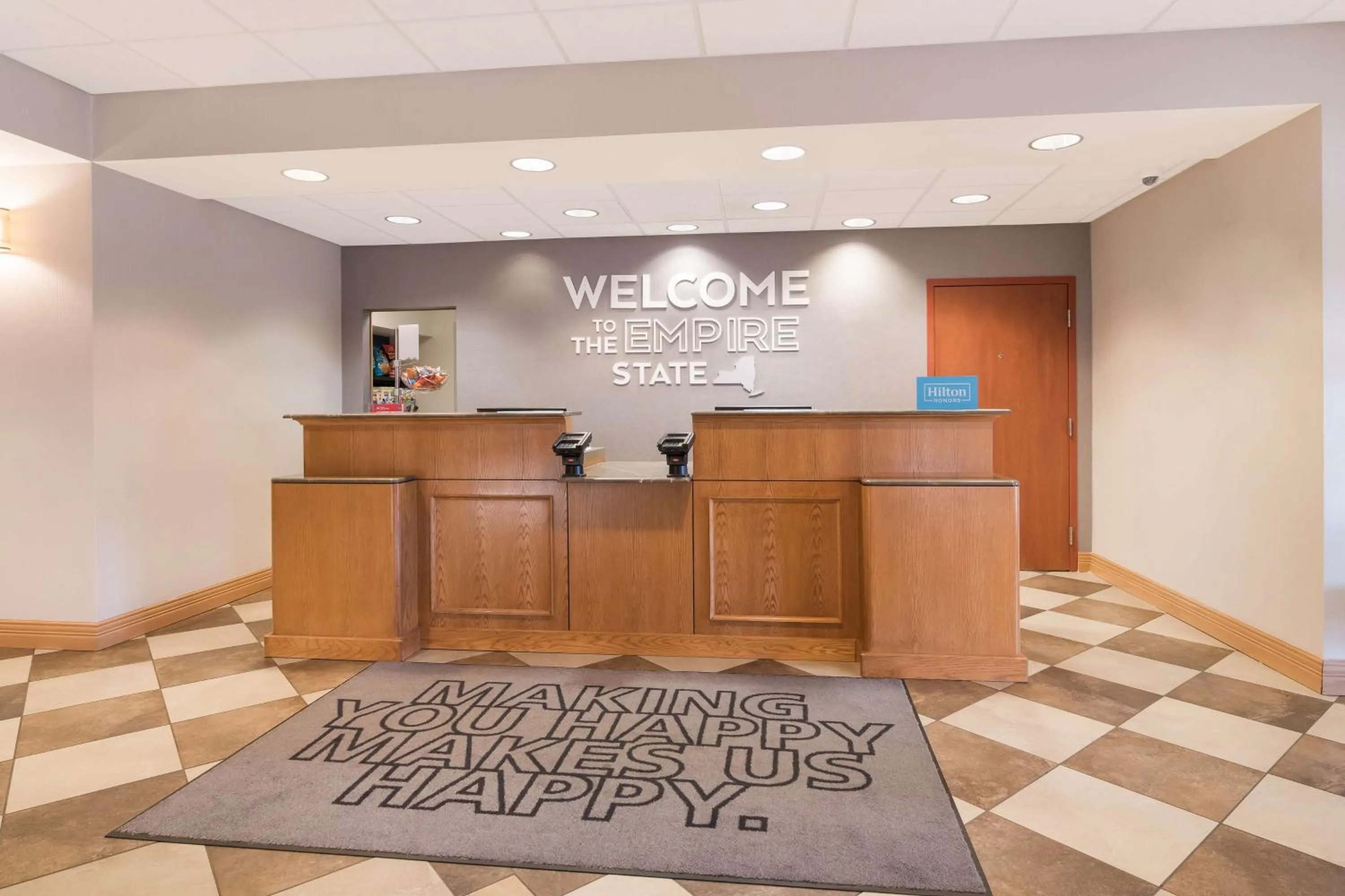 Lobby or reception in Hampton Inn & Suites Plattsburgh