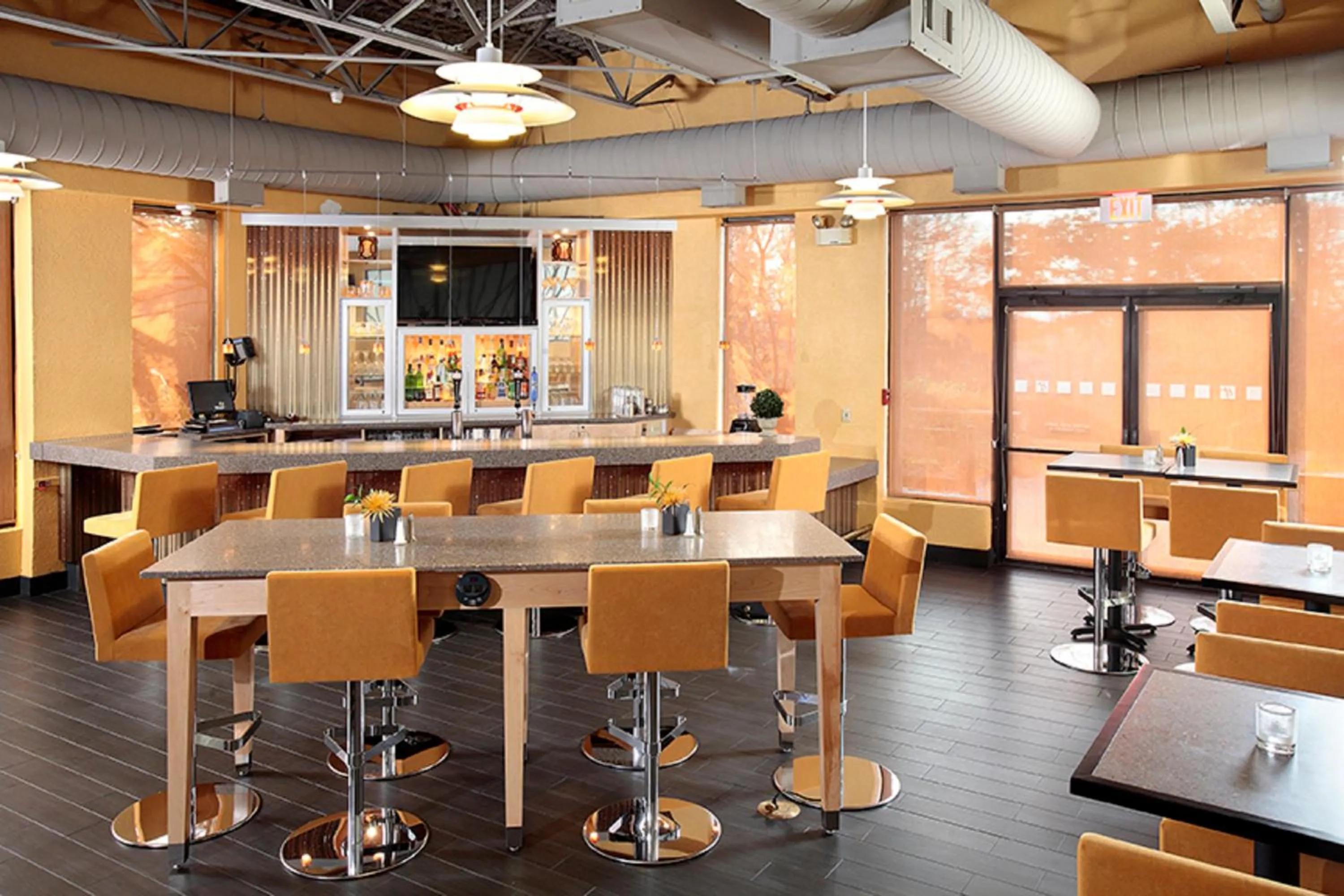 Lounge or bar in Holiday Inn Wilkes Barre - East Mountain by IHG