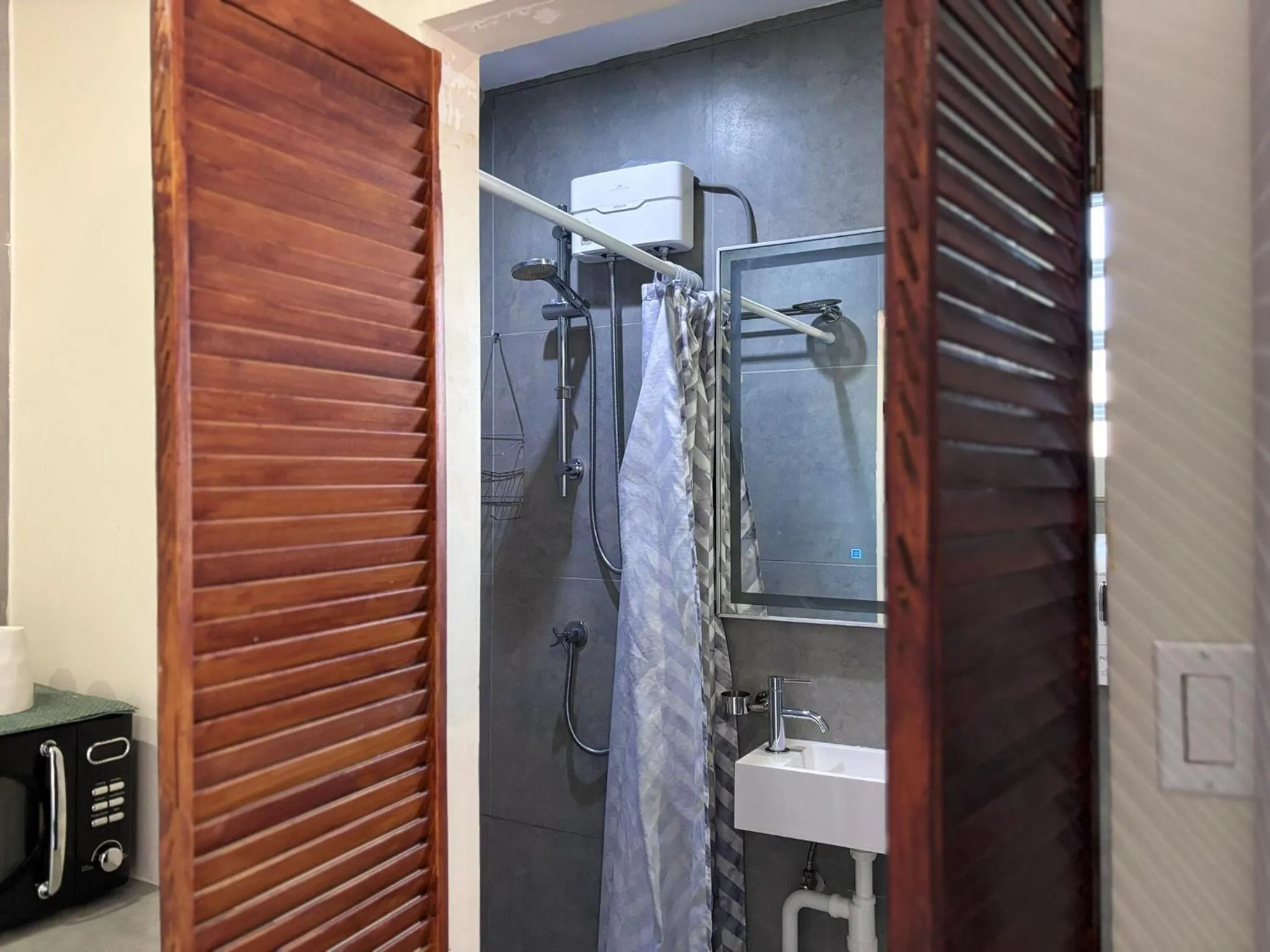 Shower in Boca Simon Vacation Curacao