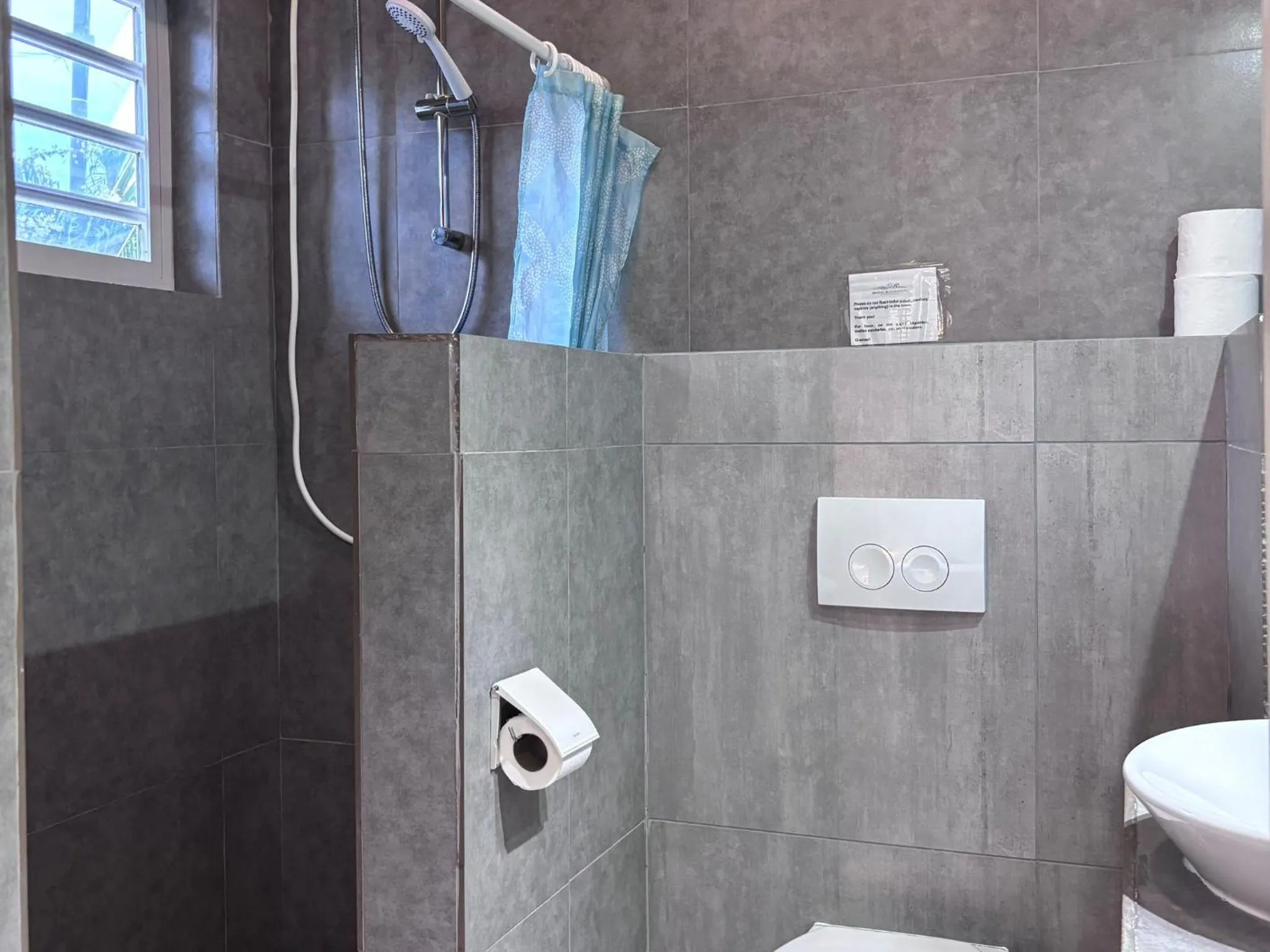 Shower in Boca Simon Vacation Curacao