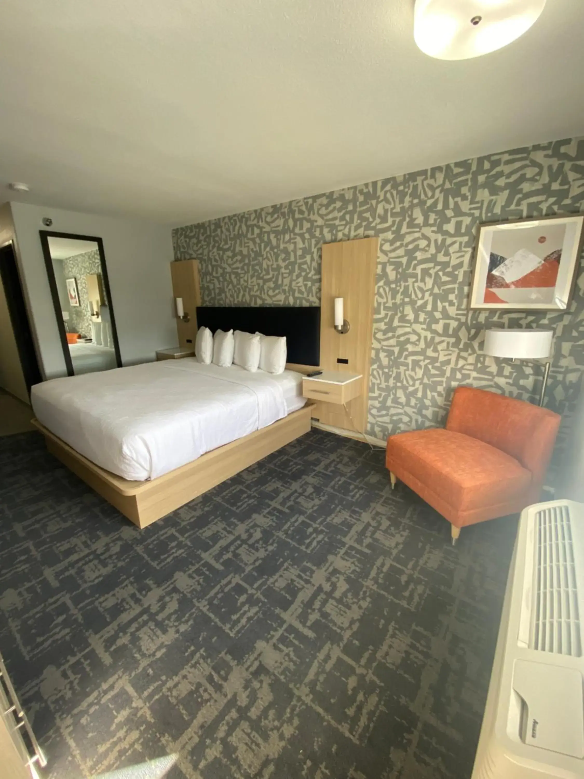 Photo of the whole room, Bed in Stay Wise Inns of Montrose Photo of the whole room, Bed in Stay Wise Inns of Montrose