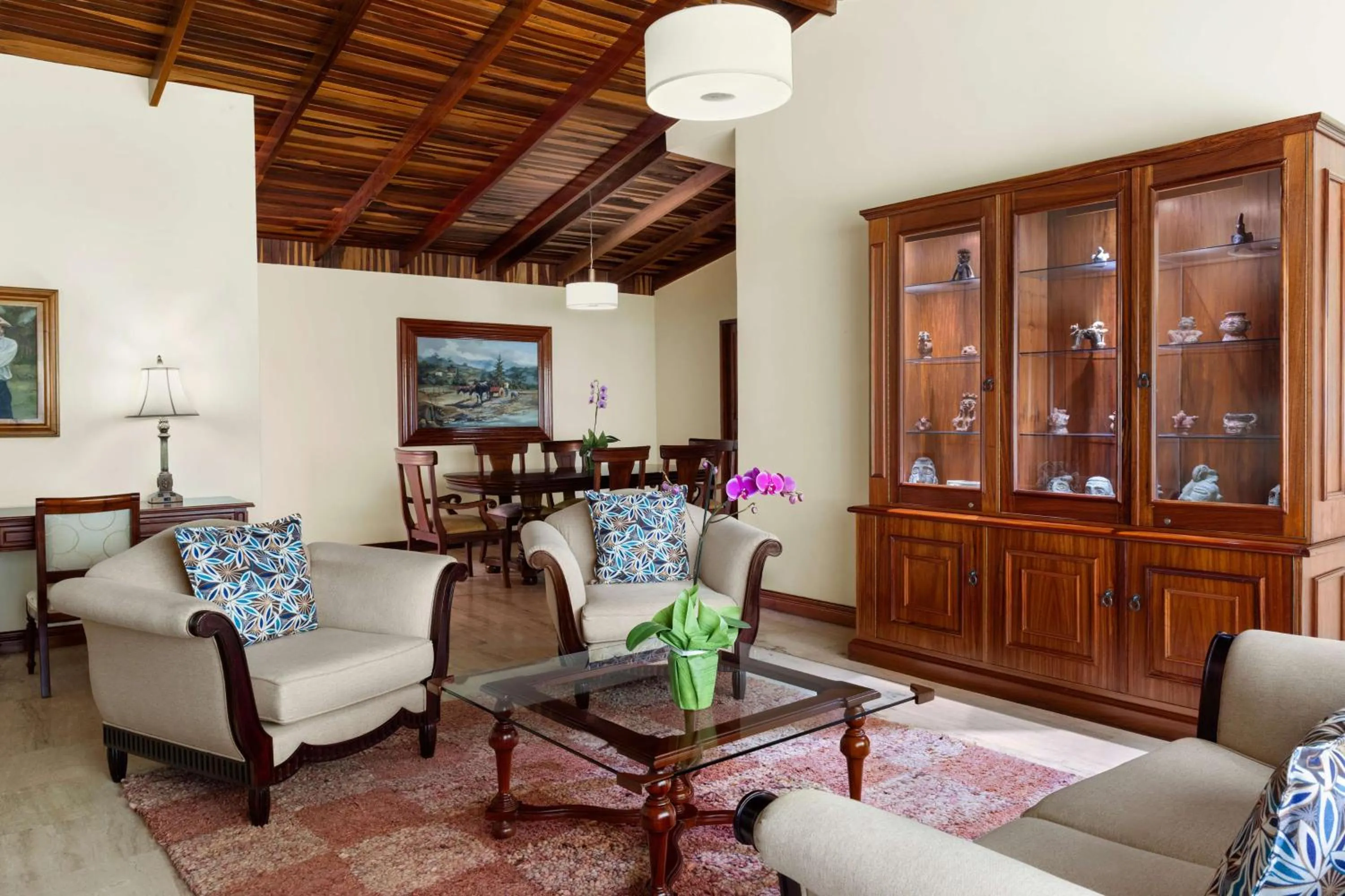 Living room in Hilton Cariari DoubleTree San Jose - Costa Rica