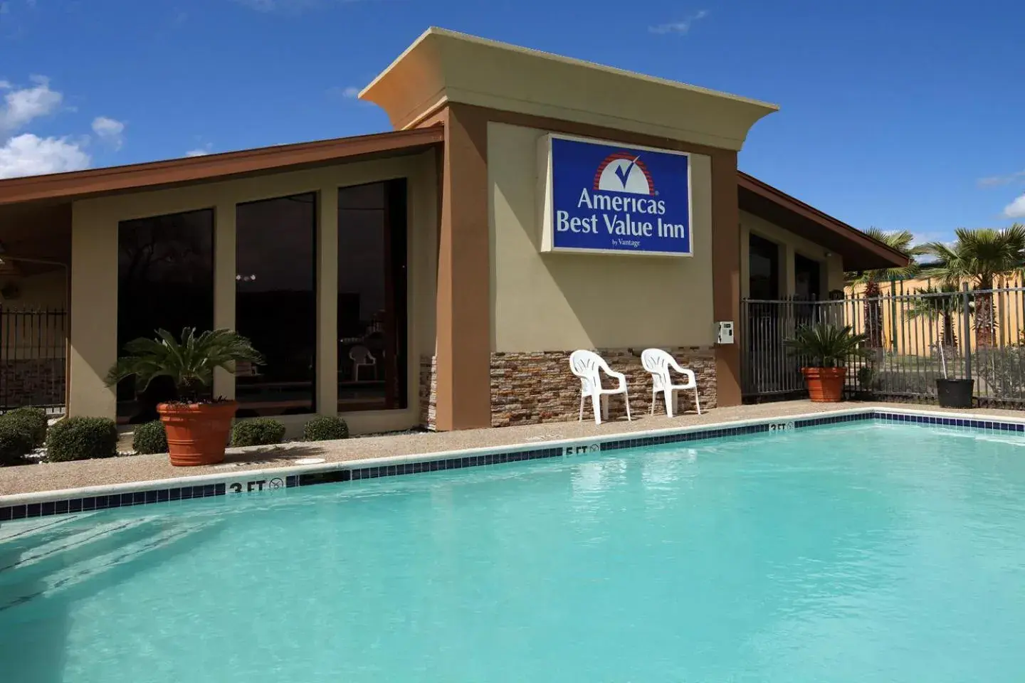 Americas Best Value Inn Angleton Americas Best Value Inn Angleton